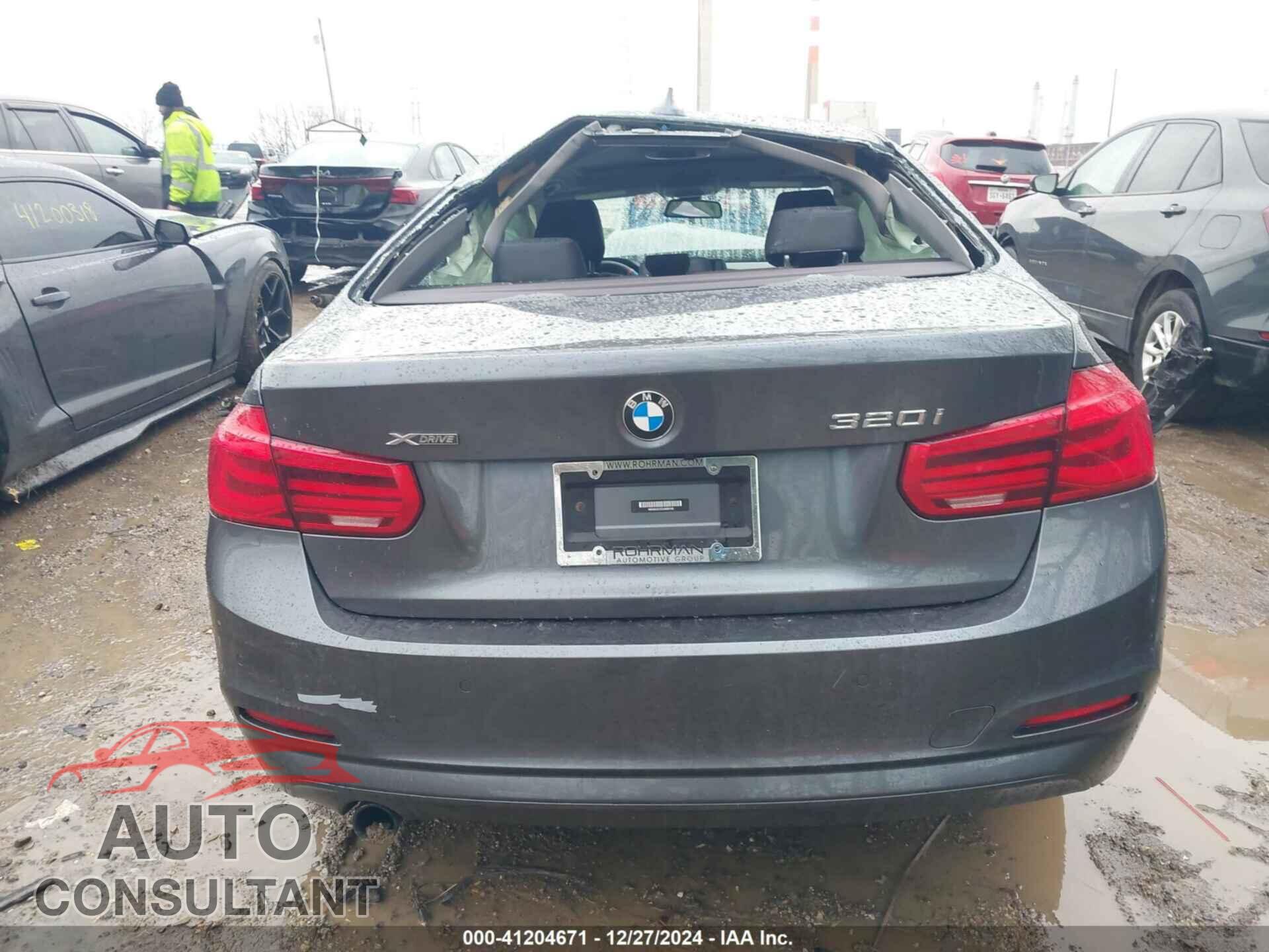 BMW 320I 2016 - WBA8A3C55GK690199