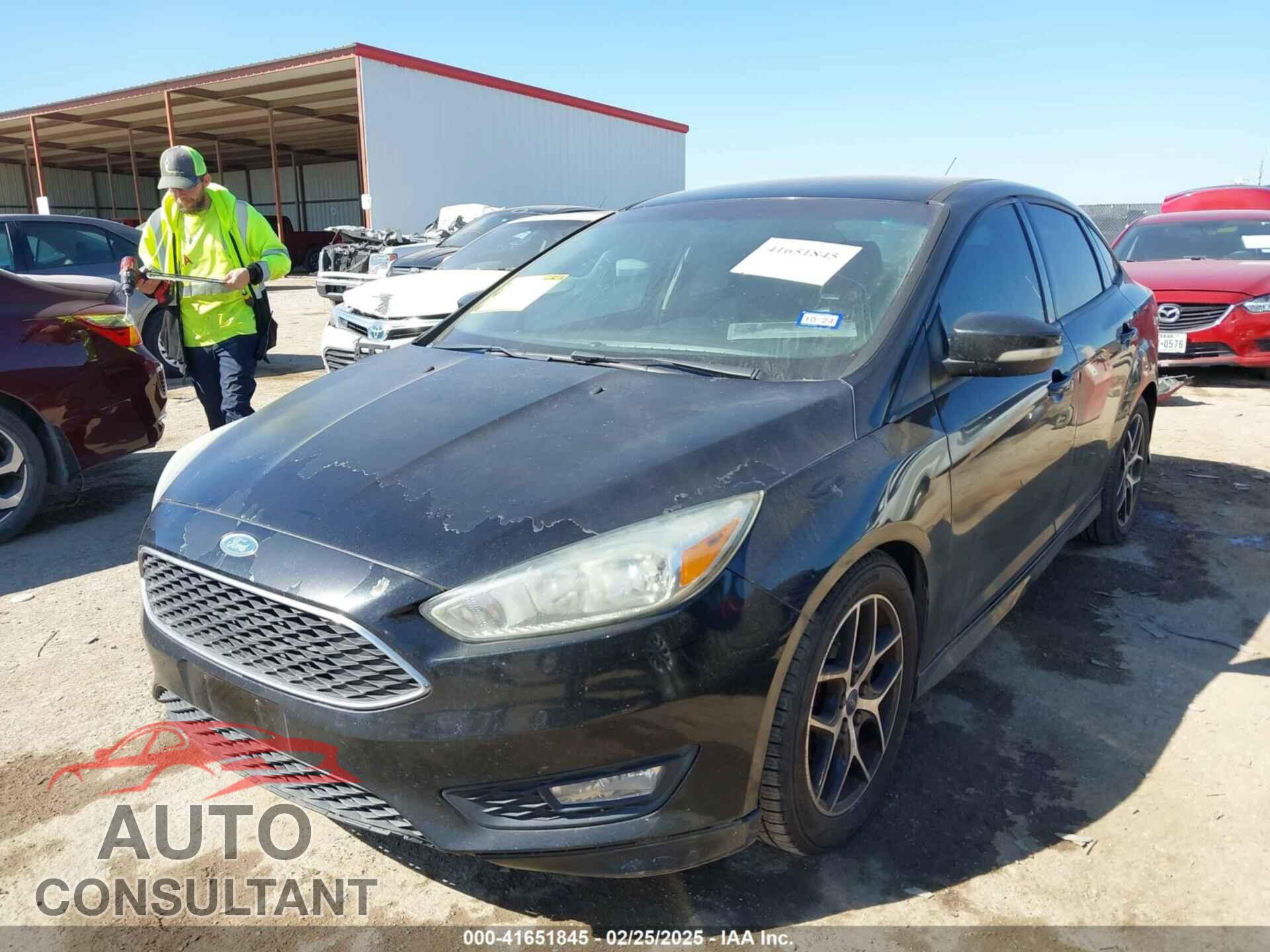 FORD FOCUS 2015 - 1FADP3F24FL313640