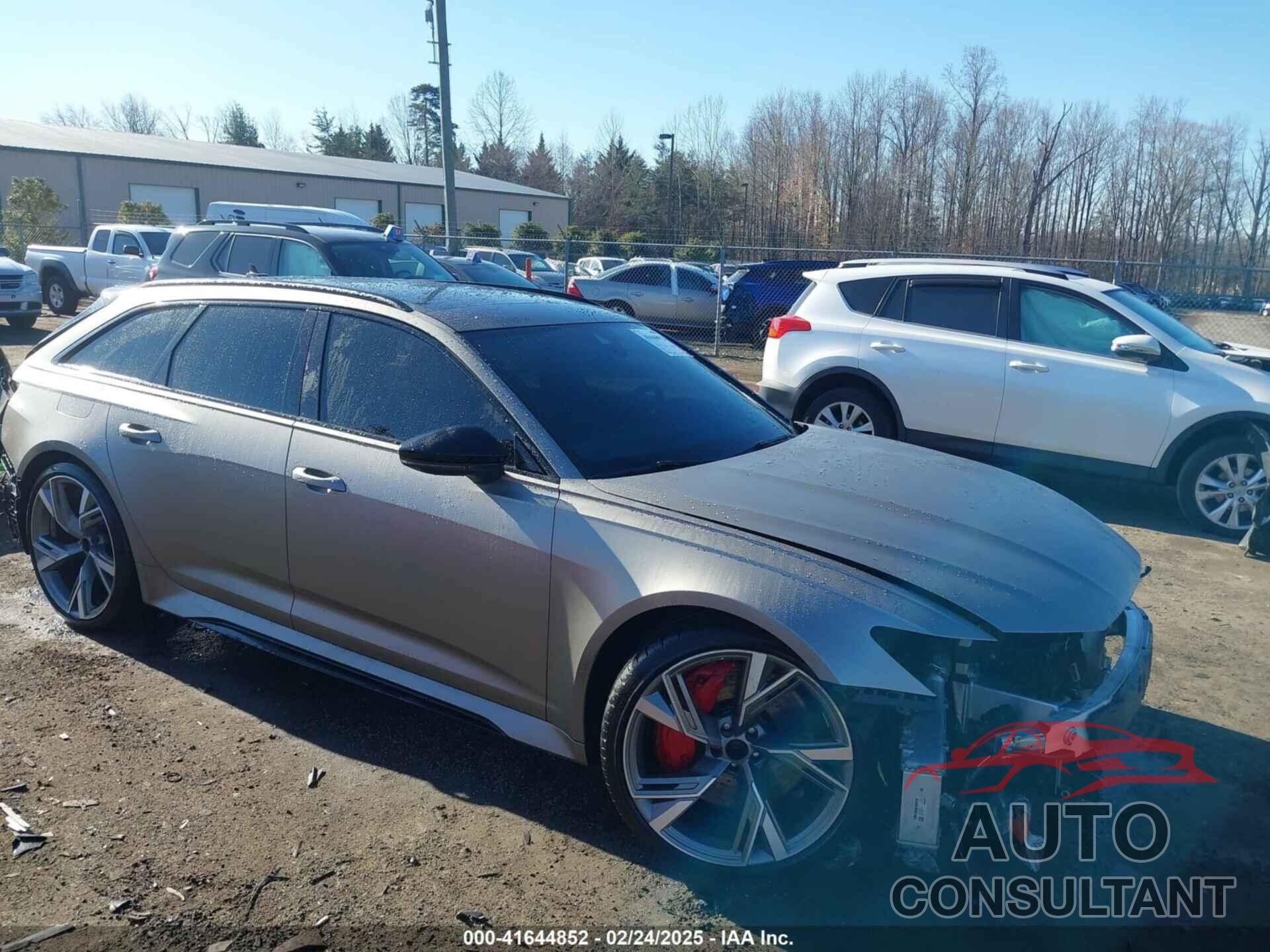 AUDI RS 6 AVANT 2022 - WUA1CBF23NN902140