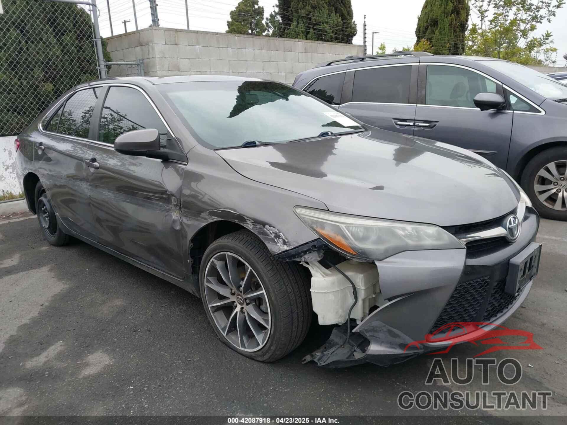 TOYOTA CAMRY 2017 - 4T1BK1FK5HU582677