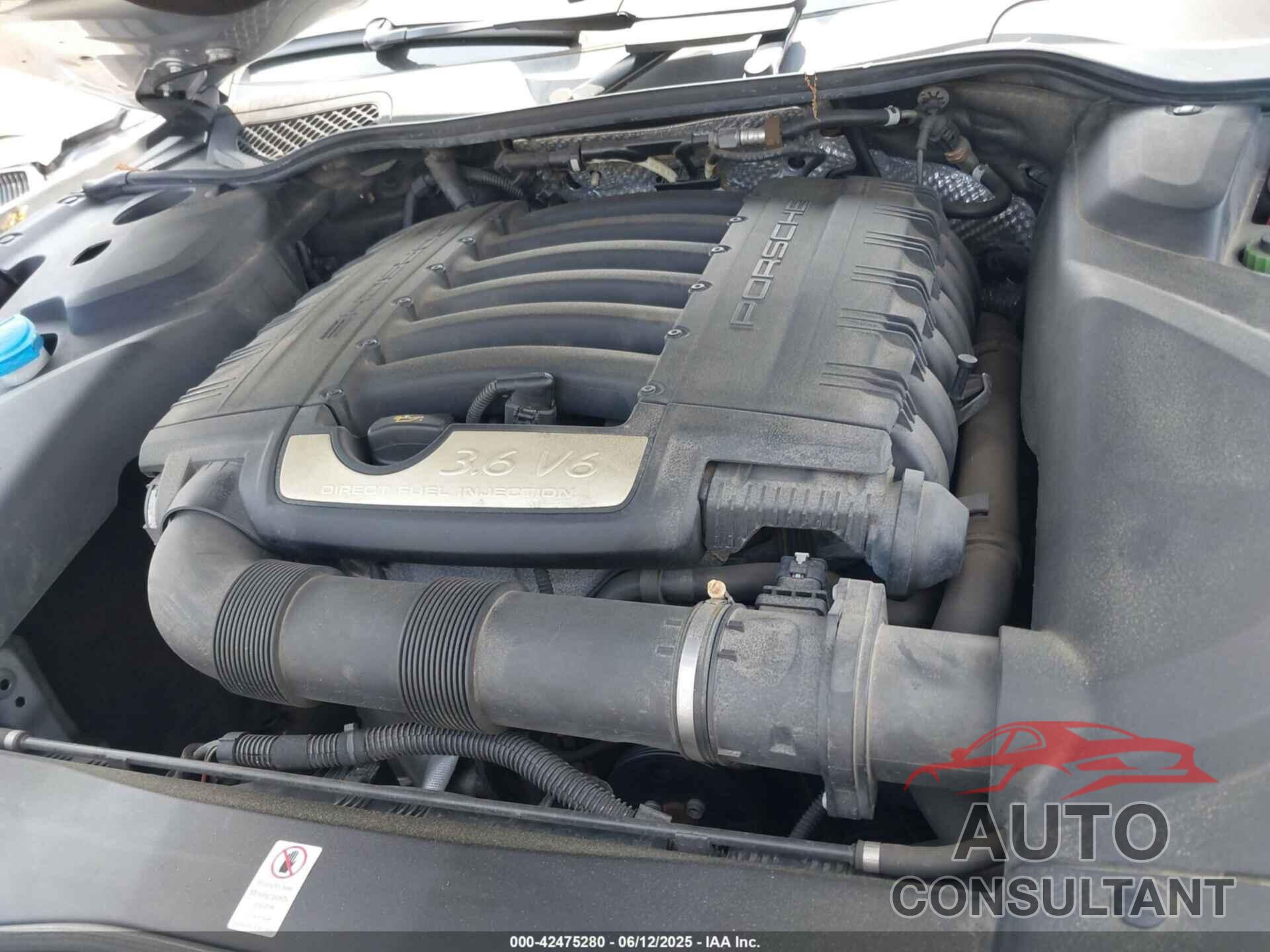 PORSCHE CAYENNE 2018 - WP1AA2A24JKA07227