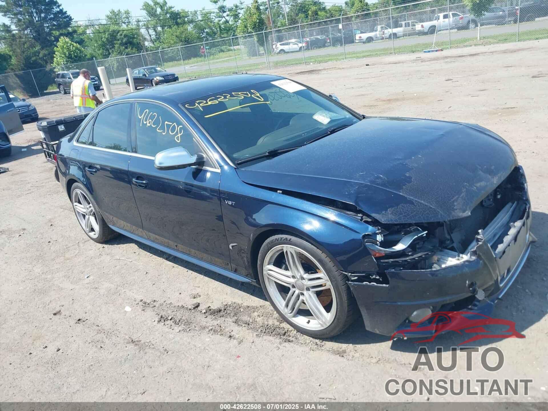 AUDI S4 2011 - WAUKGAFLXBA009648