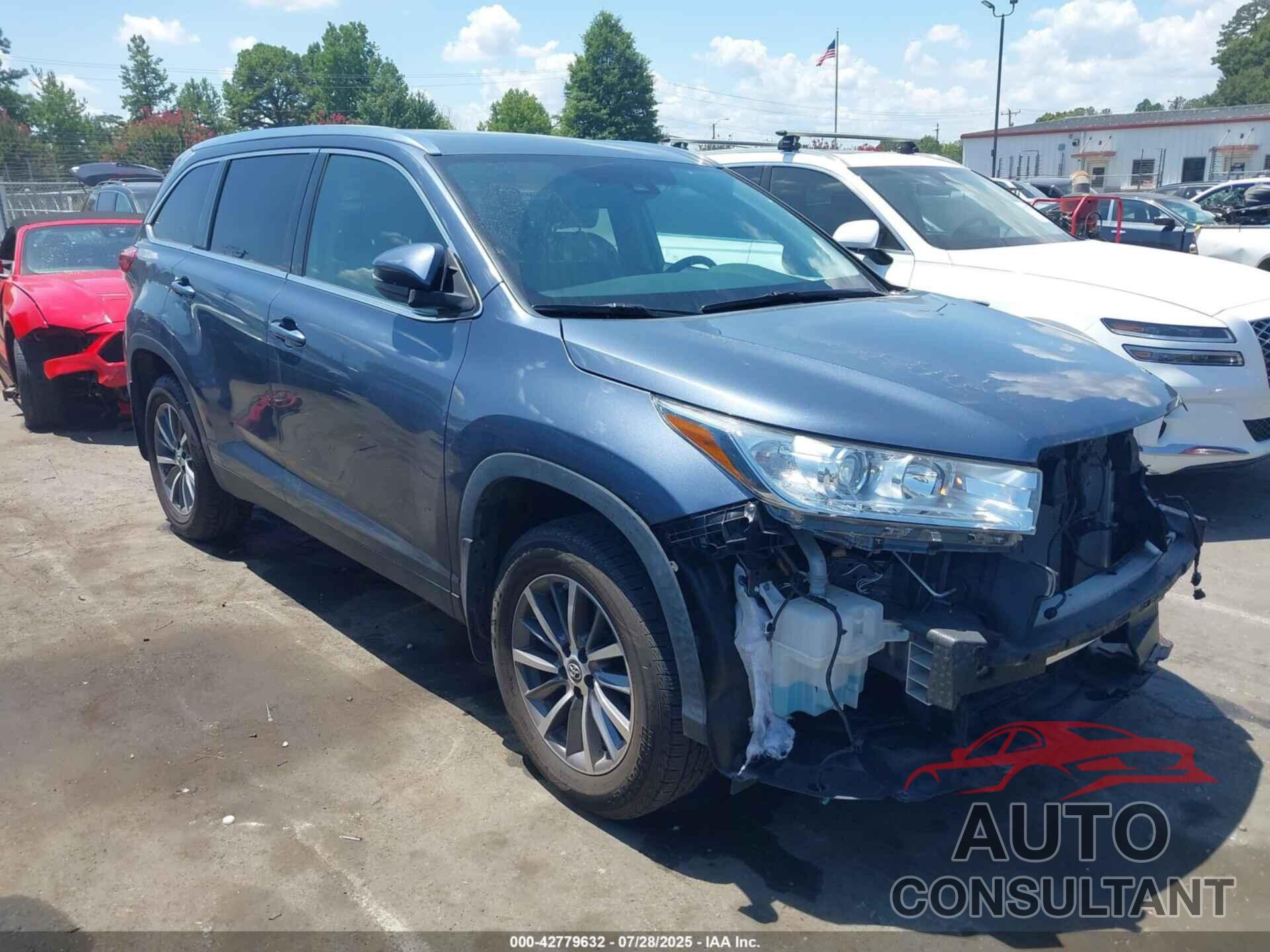 TOYOTA HIGHLANDER 2019 - 5TDJZRFH2KS981699