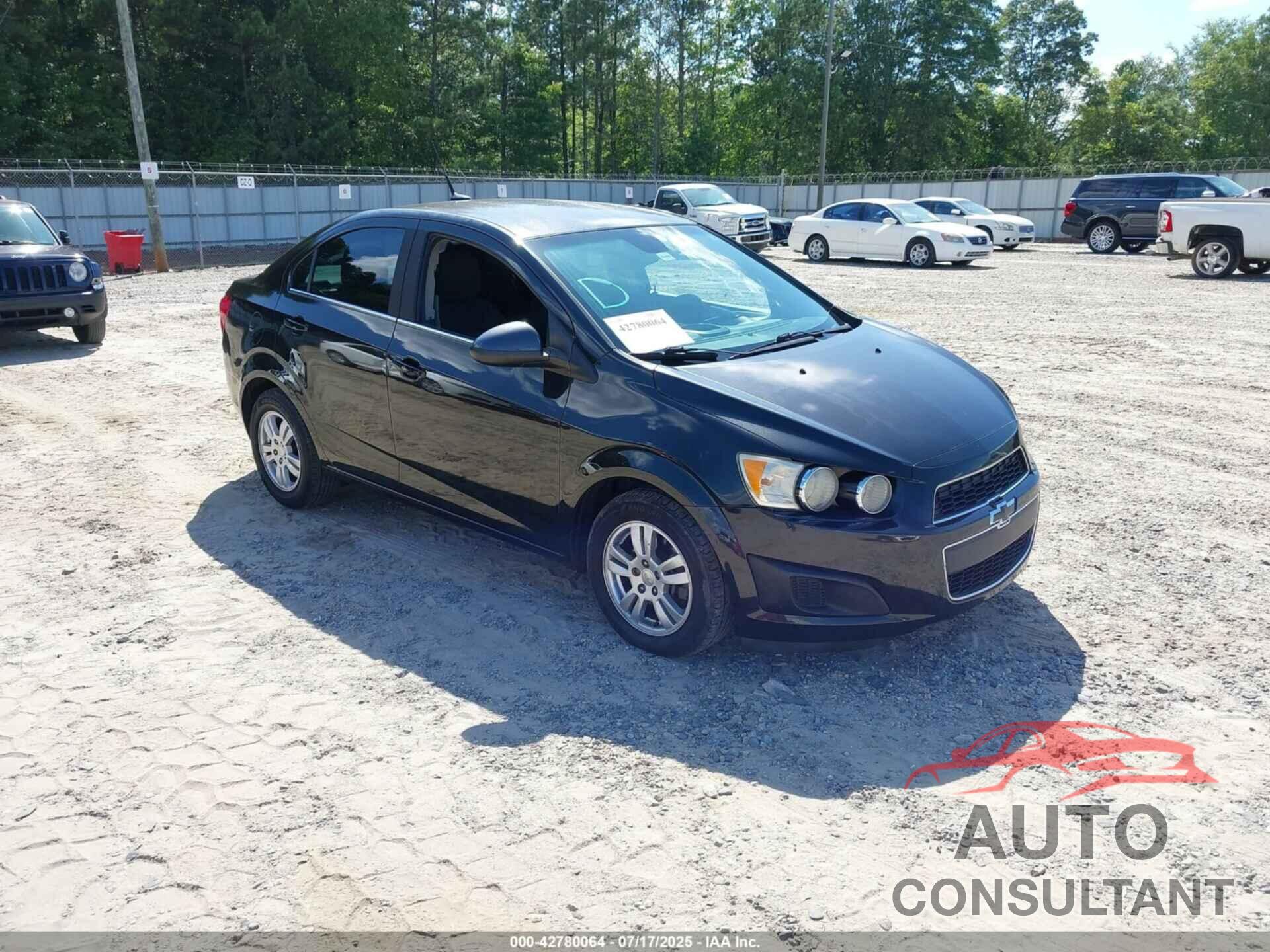CHEVROLET SONIC 2013 - 1G1JC5SH7D4172691