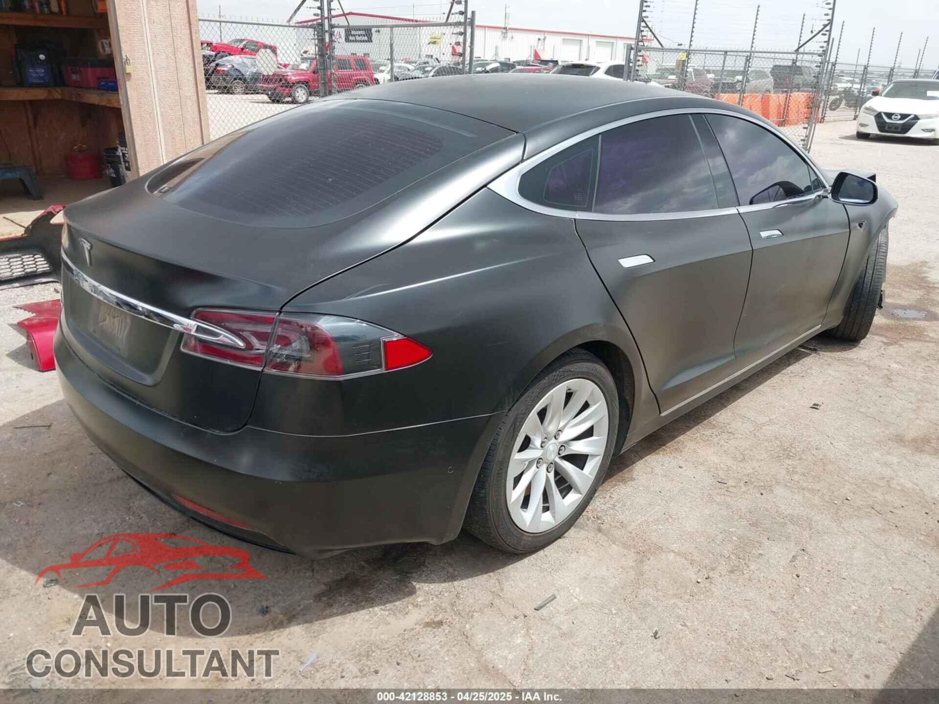 TESLA MODEL S 2016 - 5YJSA1E26GF155606
