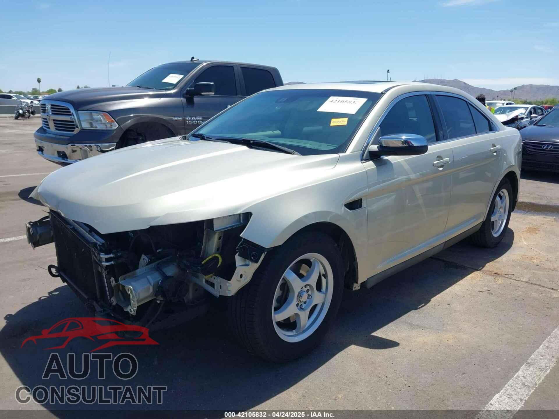 FORD TAURUS 2010 - 1FAHP2FW1AG140417