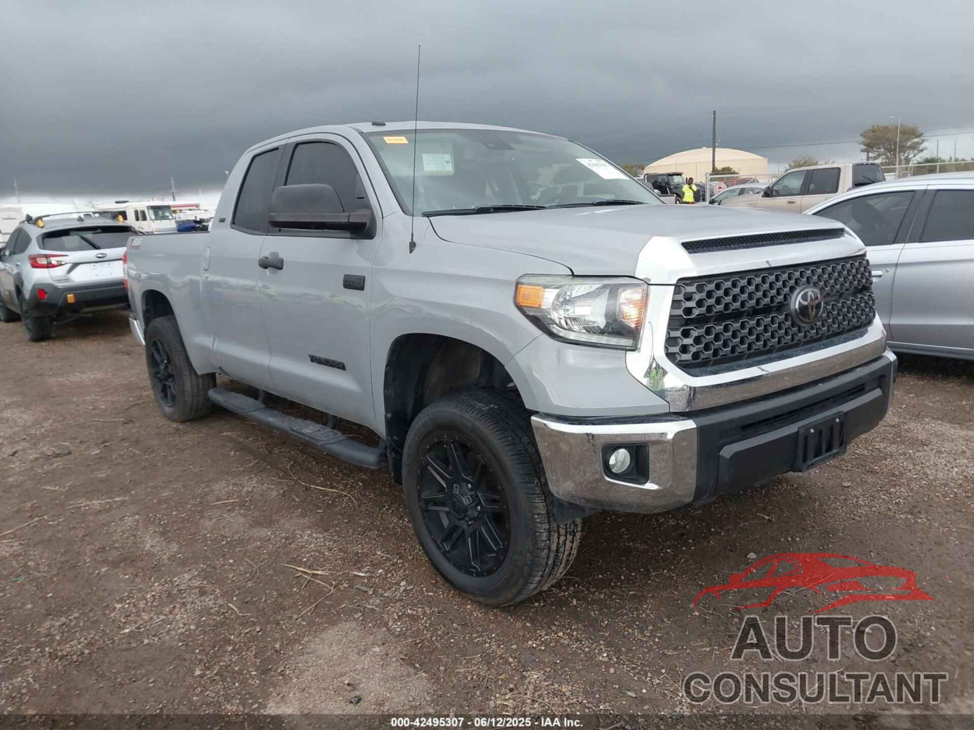TOYOTA TUNDRA 2019 - 5TFUW5F16KX861805