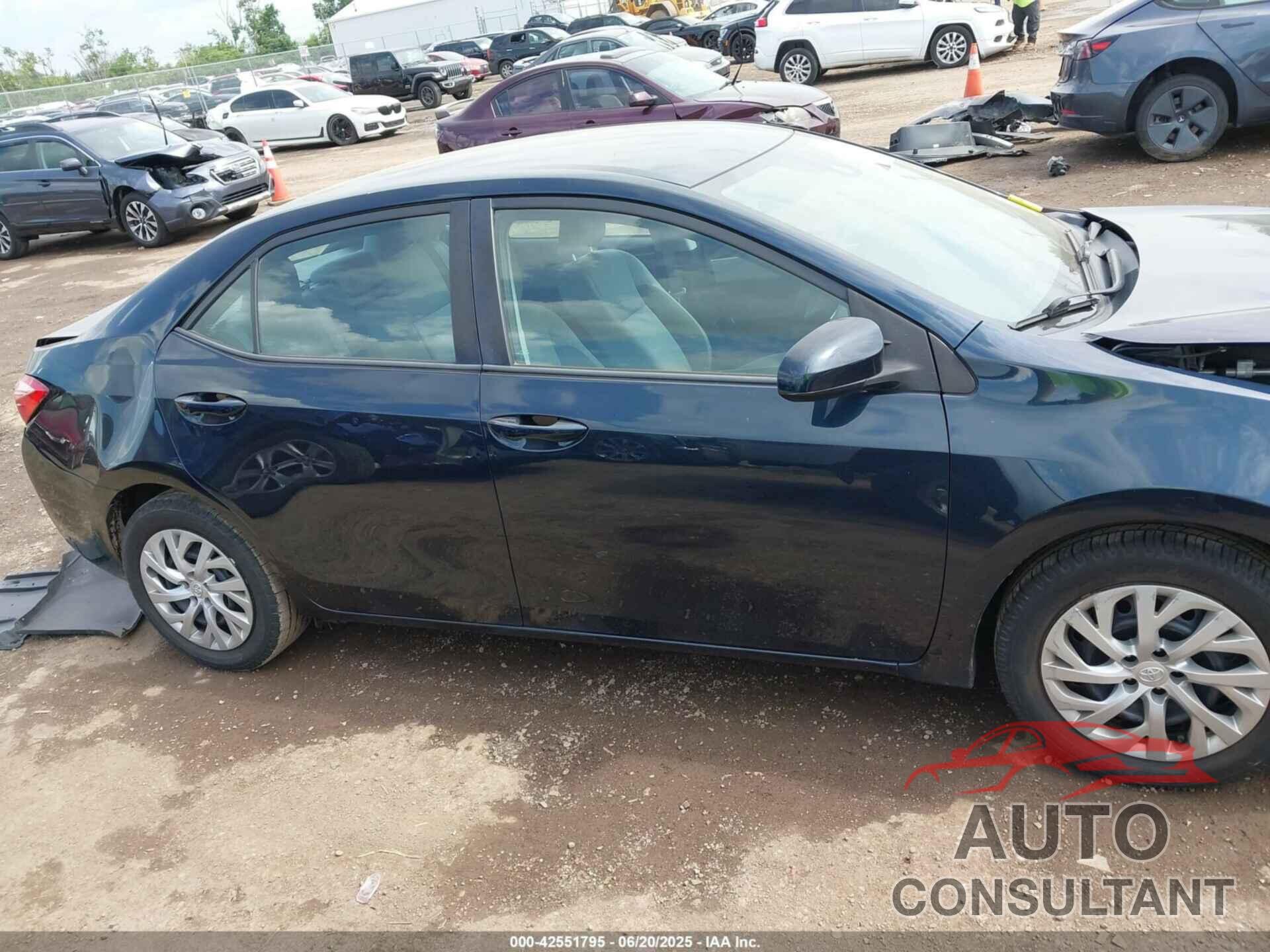 TOYOTA COROLLA 2017 - 2T1BURHE1HC788337