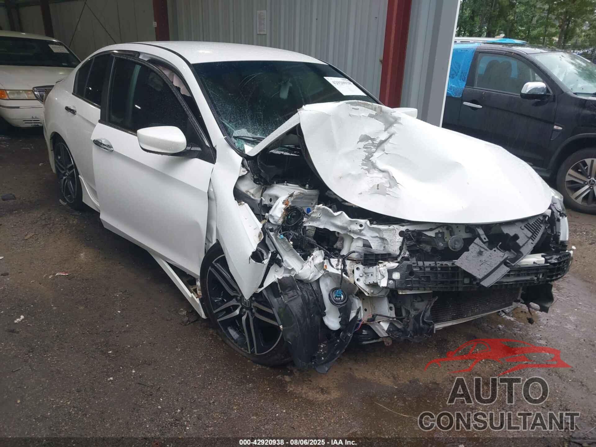 HONDA ACCORD 2017 - 1HGCR2F58HA035295