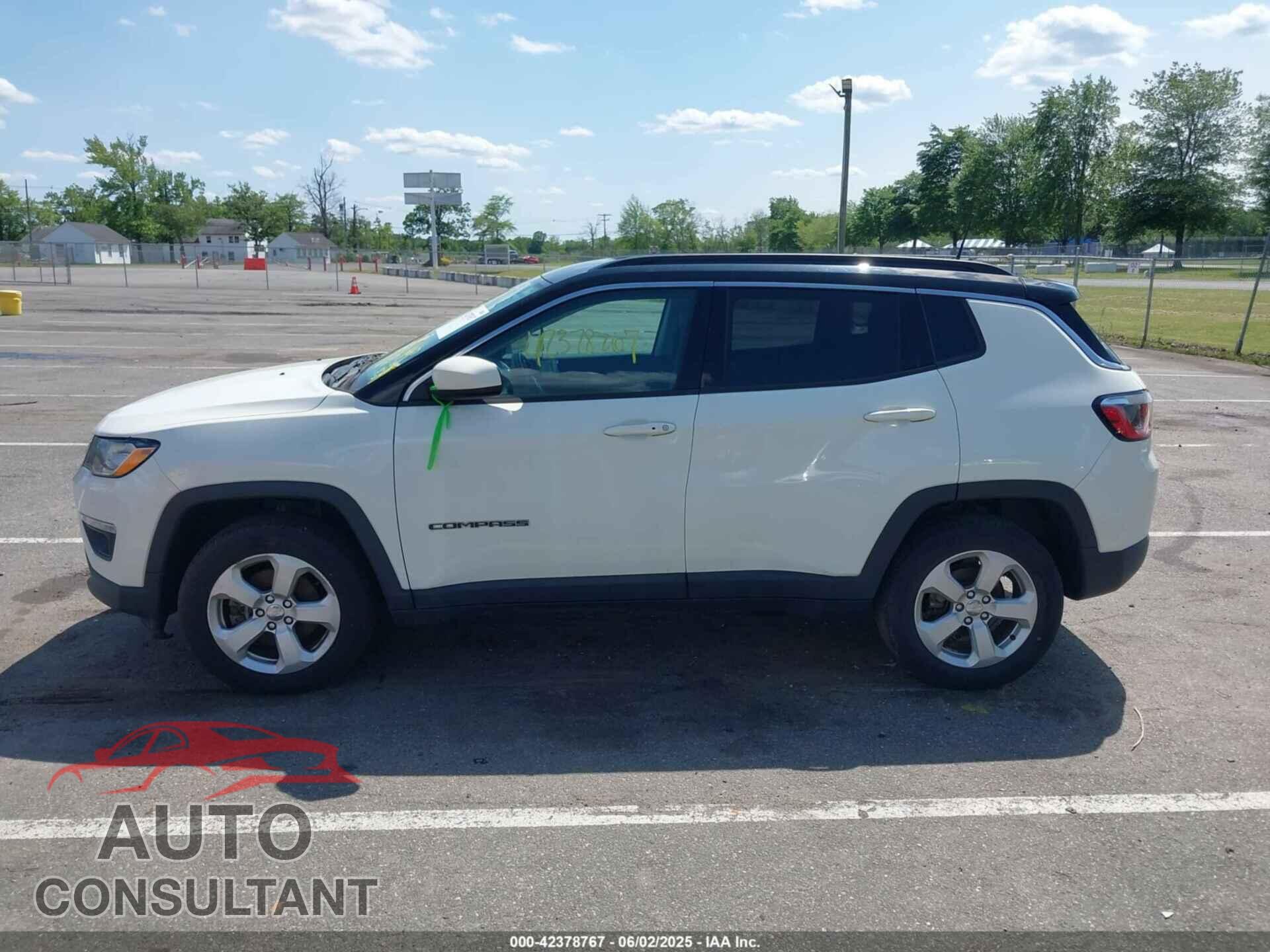 JEEP COMPASS 2018 - 3C4NJDBB2JT328209