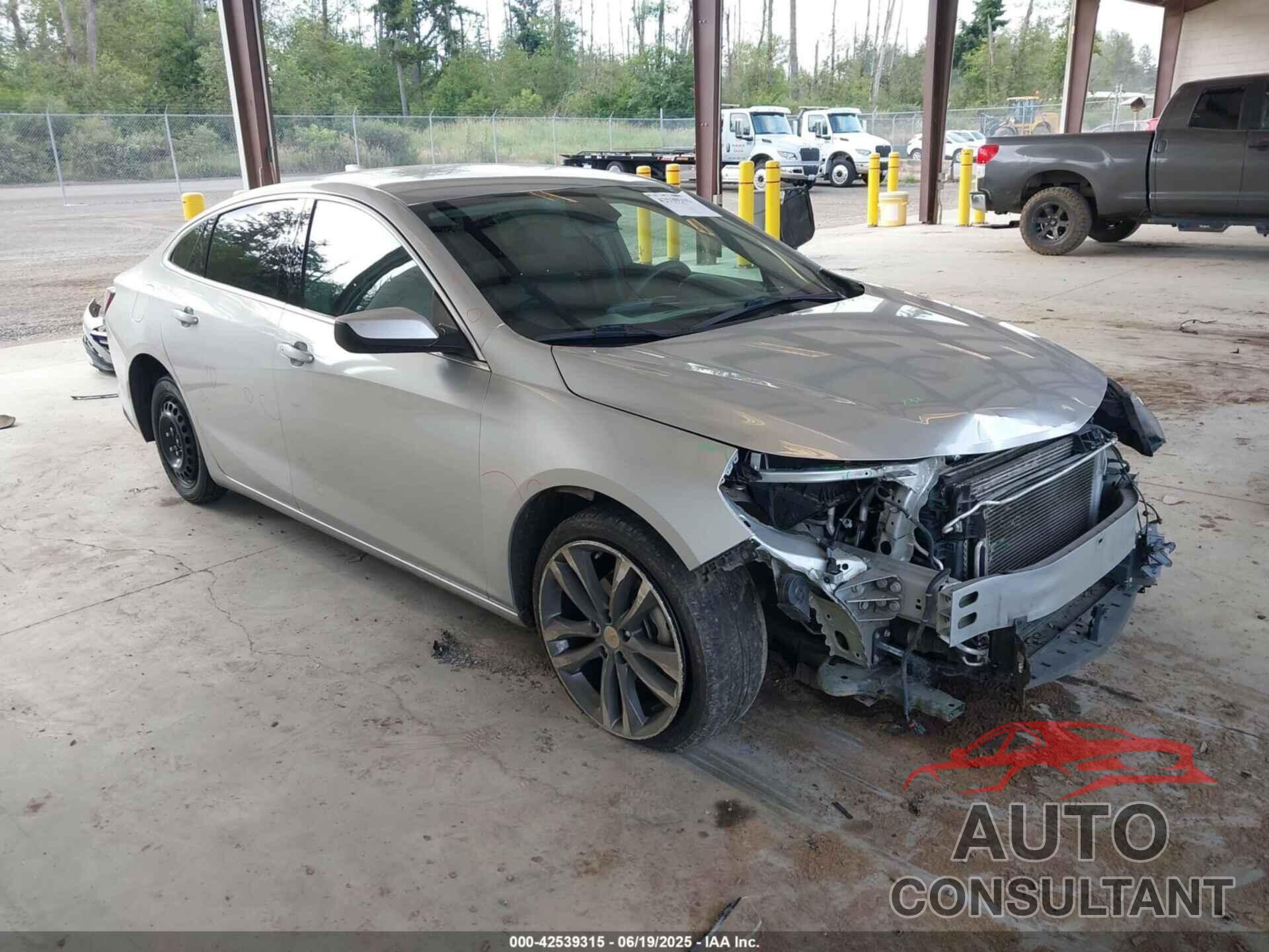 CHEVROLET MALIBU 2021 - 1G1ZD5ST0MF026626
