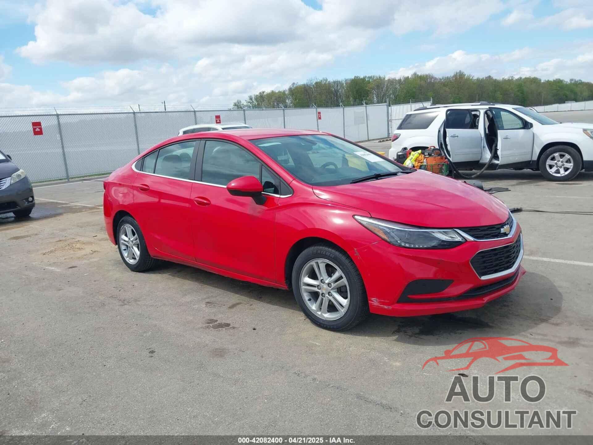 CHEVROLET CRUZE 2017 - 1G1BE5SM7H7121403
