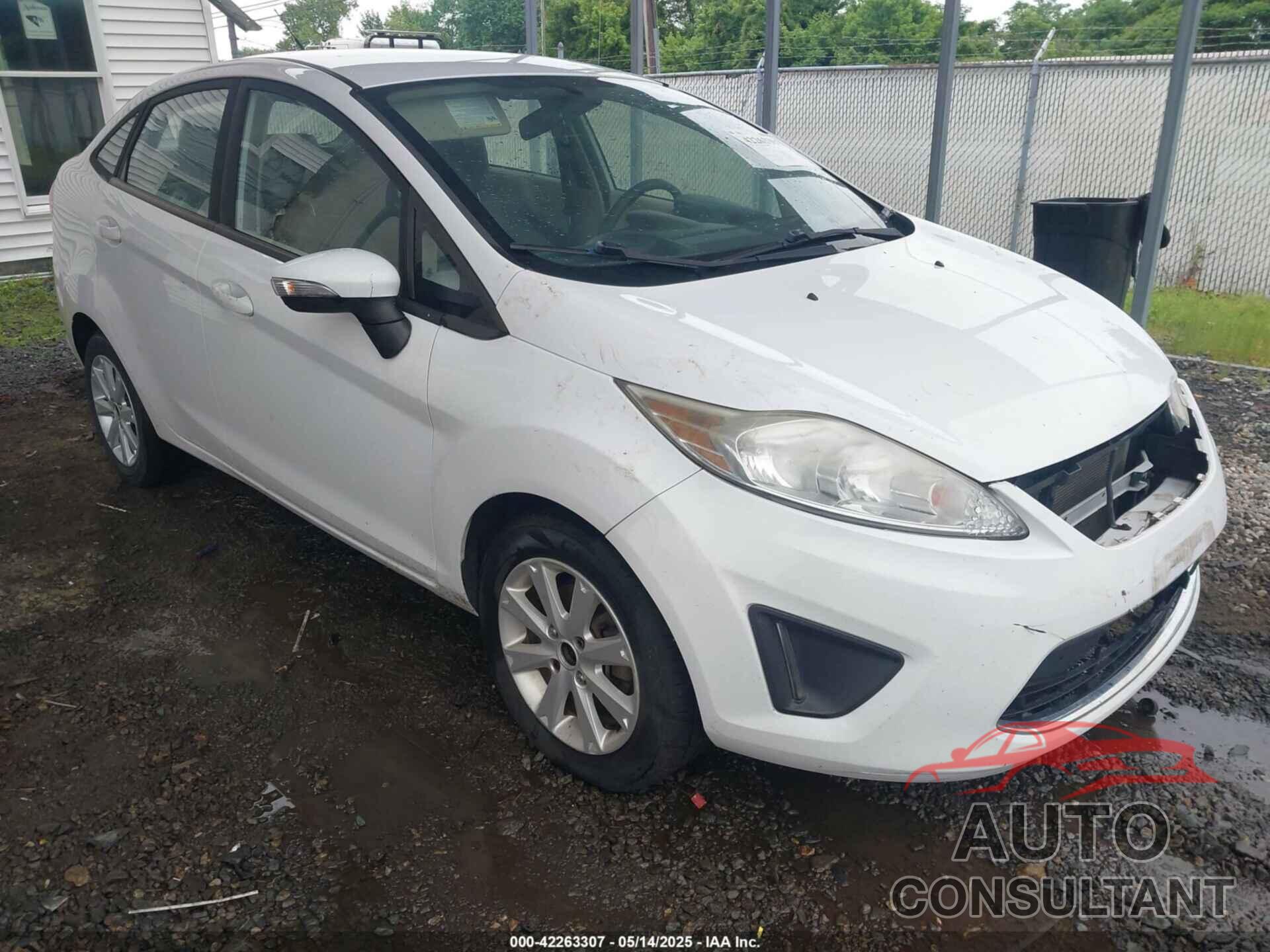 FORD FIESTA 2011 - 3FADP4BJ5BM207676