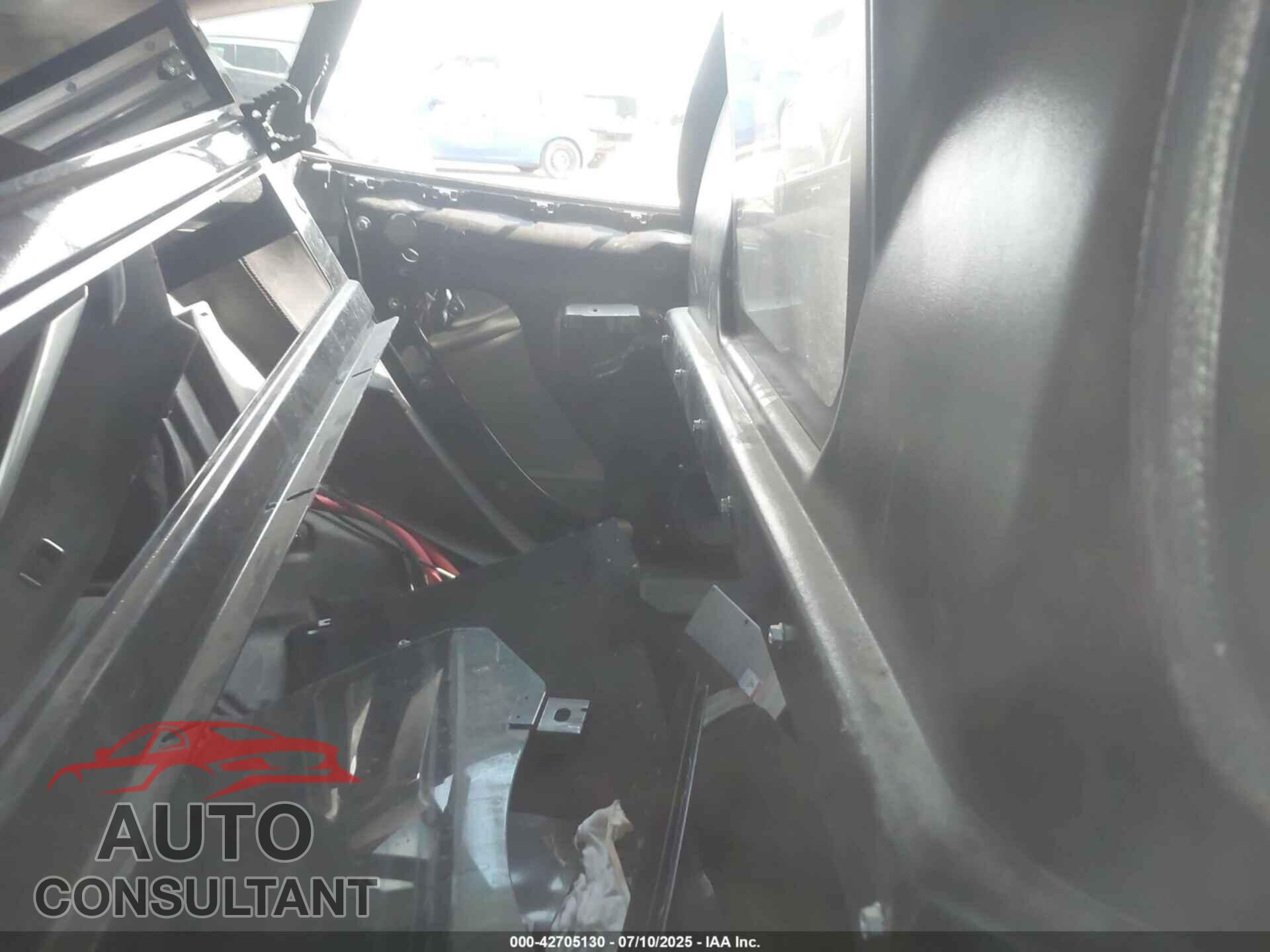 TESLA MODEL S 2013 - 5YJSA1DP2DFP05411