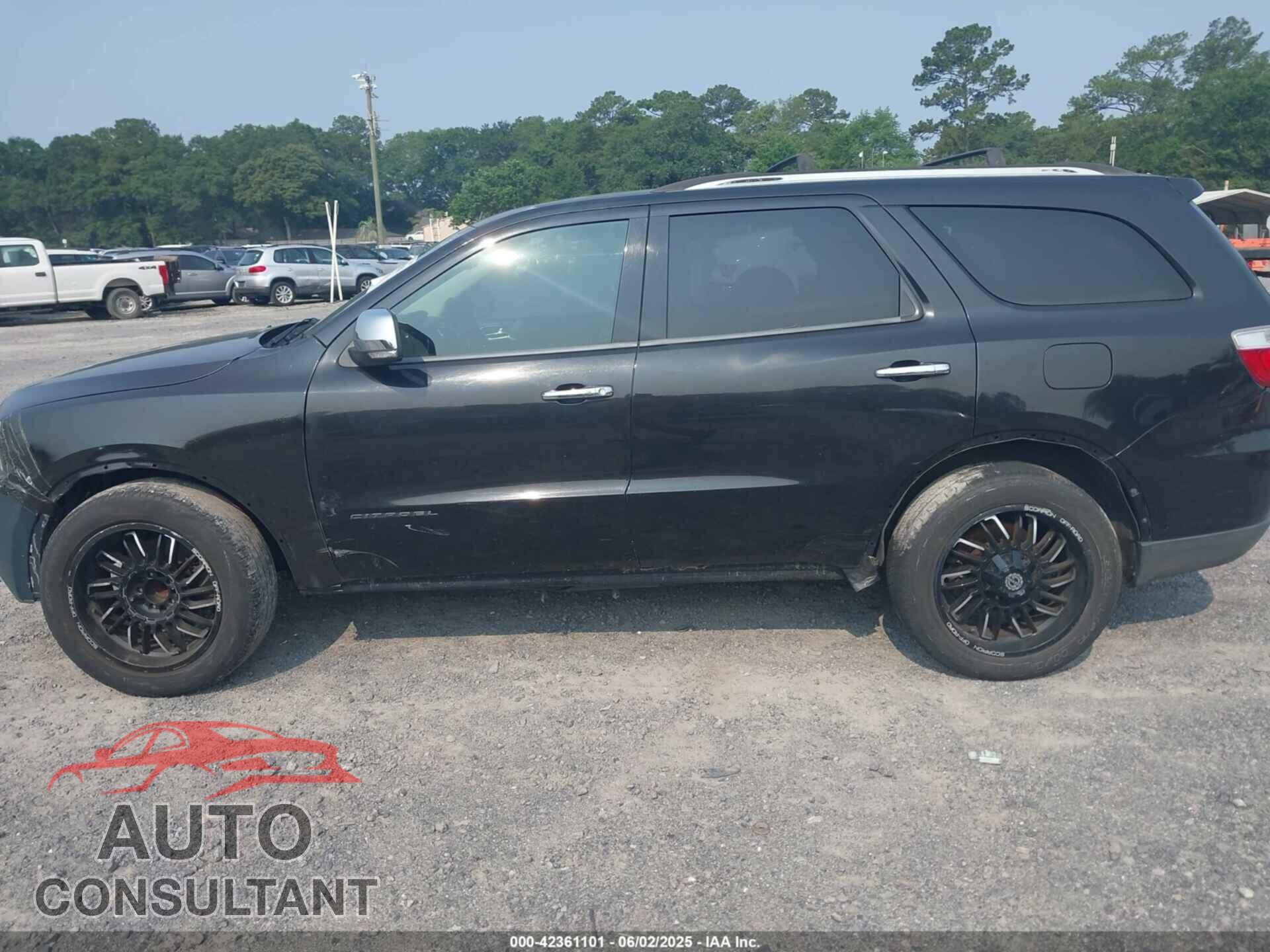 DODGE DURANGO 2011 - 1D4SD5GT8BC592844