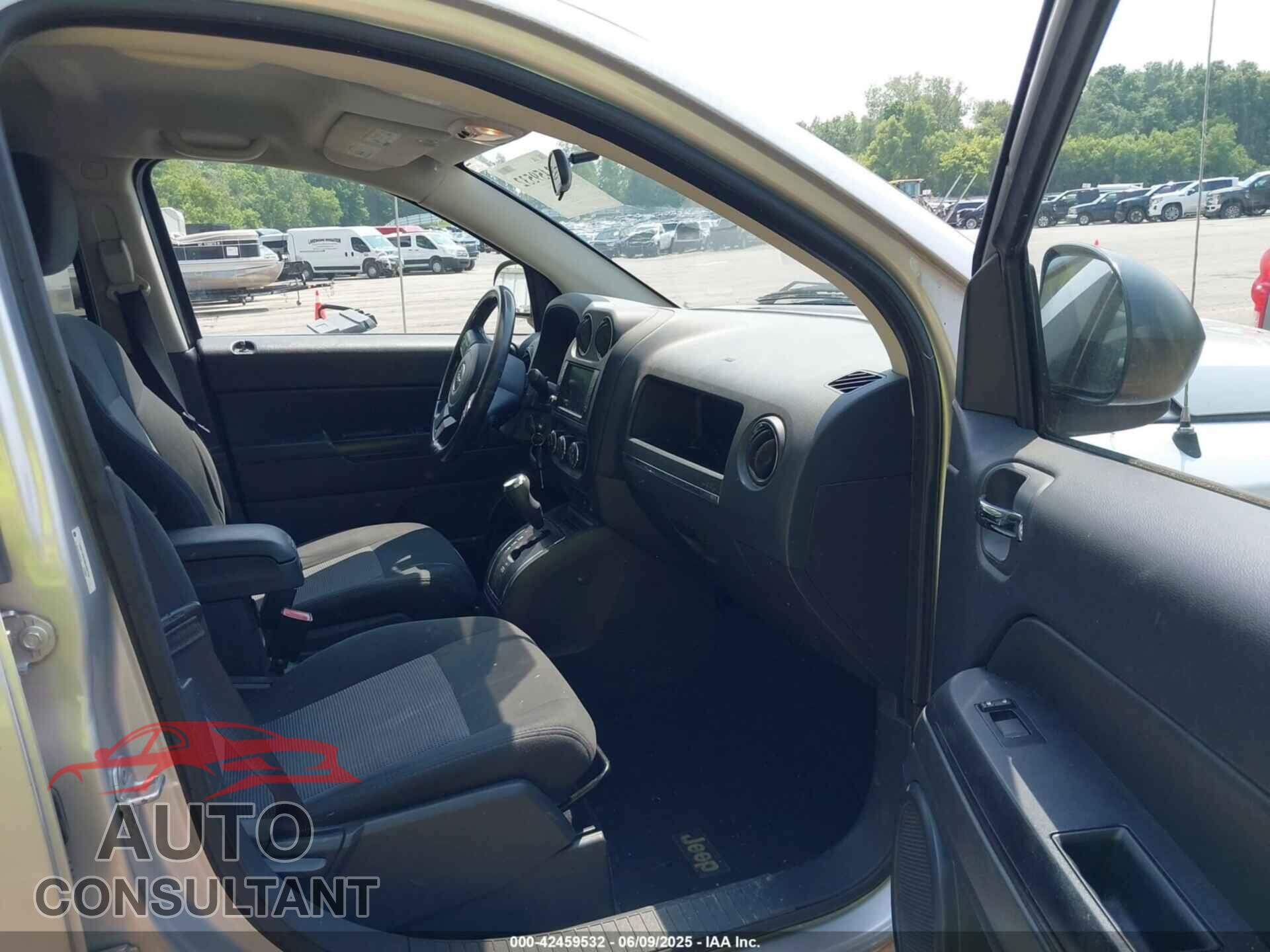 JEEP COMPASS 2011 - 1J4NT1FBXBD290734
