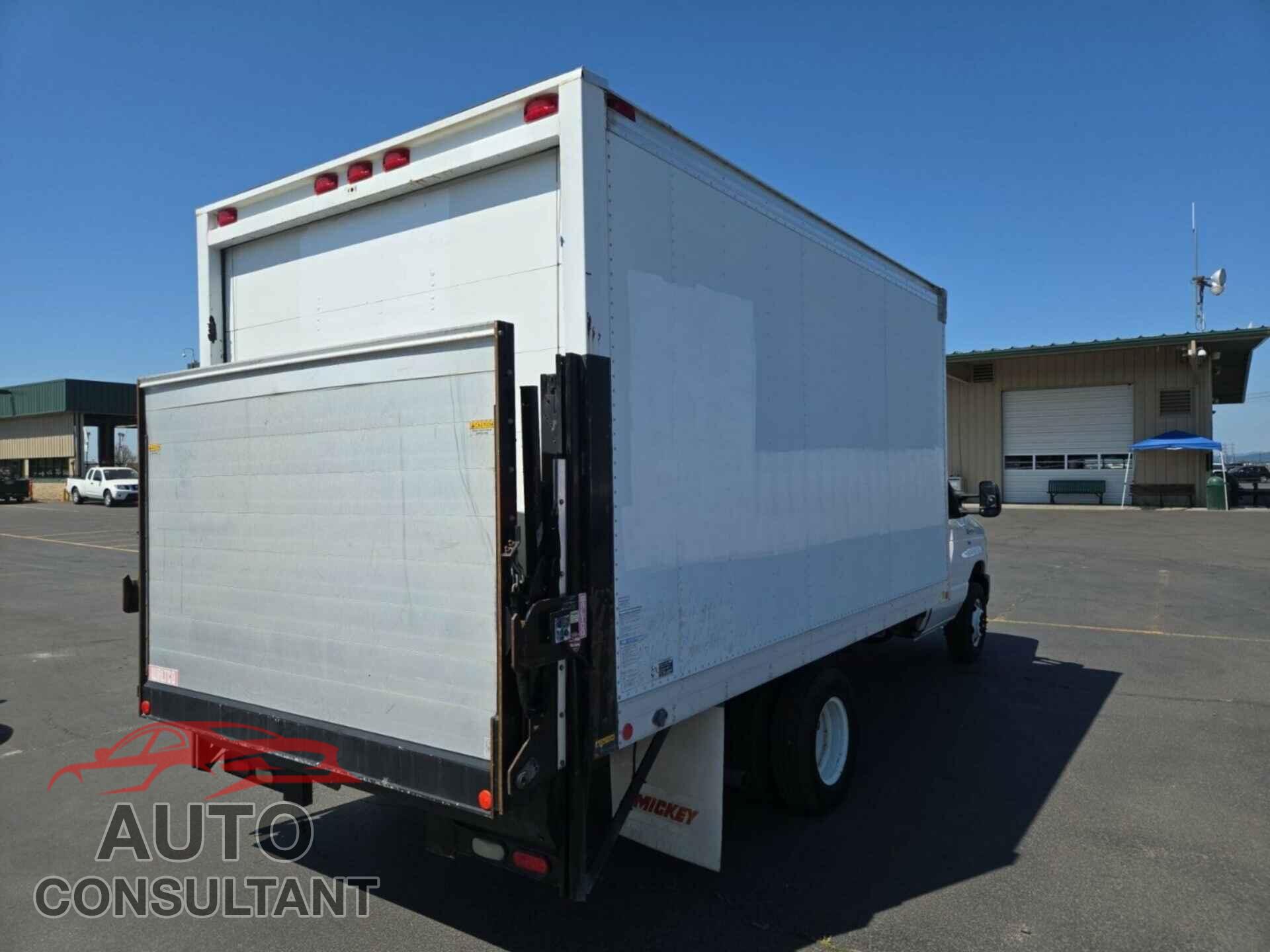 FORD ECONOLINE 2011 - 1FDXE4FL6BDB35760