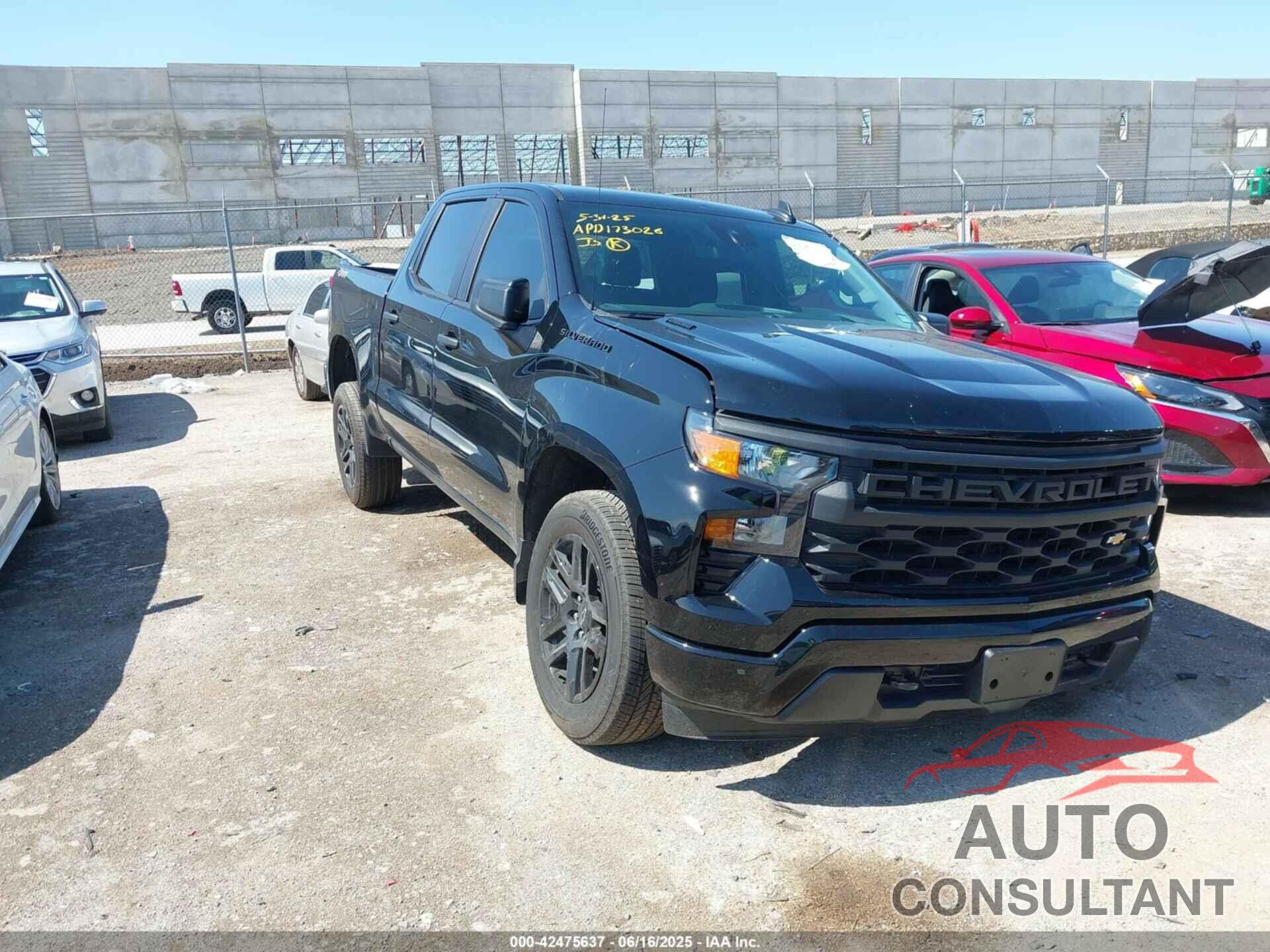 CHEVROLET SILVERADO 1500 2025 - 3GCPKBEK9SG166689
