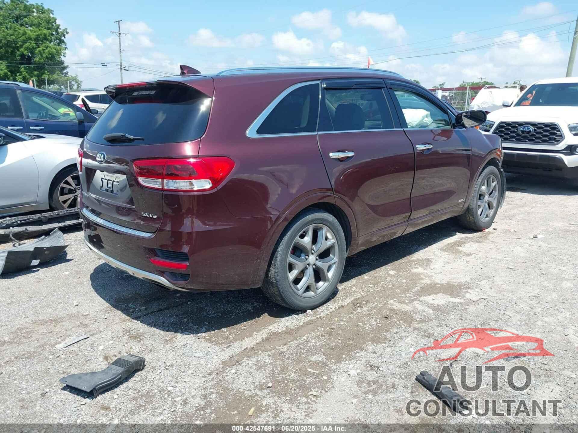 KIA SORENTO 2017 - 5XYPKDA54HG311401