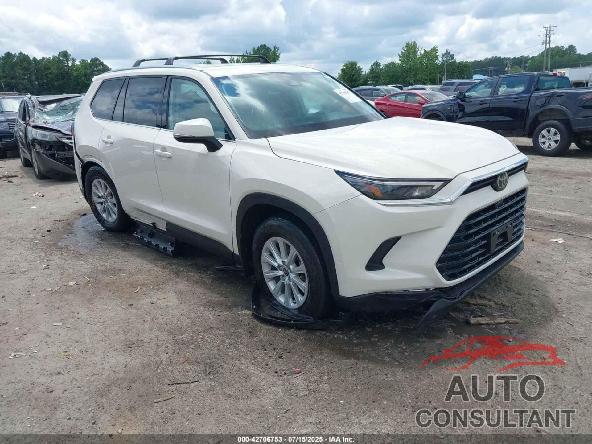 TOYOTA GRAND HIGHLANDER 2024 - 5TDACAB52RS021615