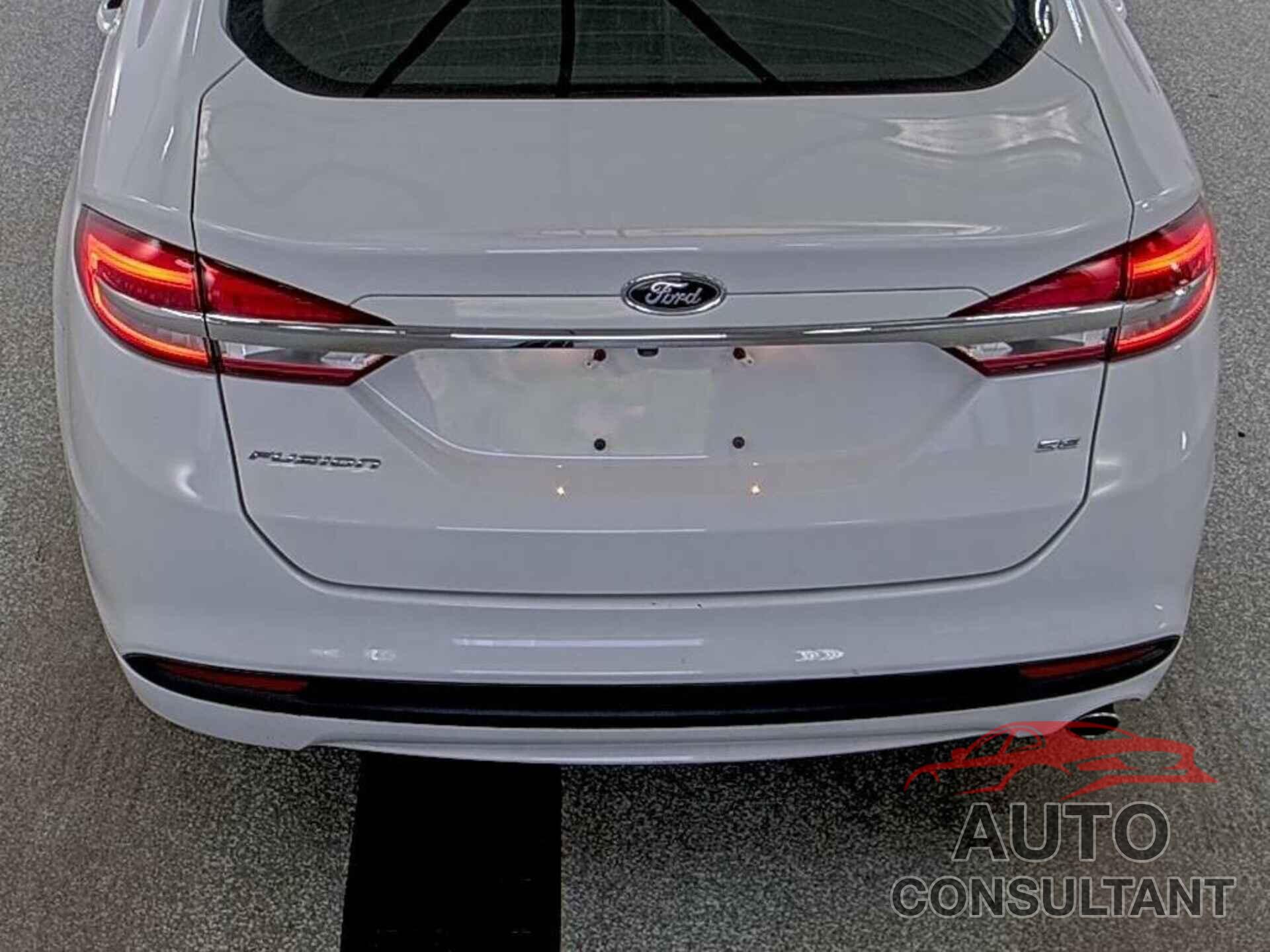 FORD FUSION 2018 - 3FA6P0H79JR171487