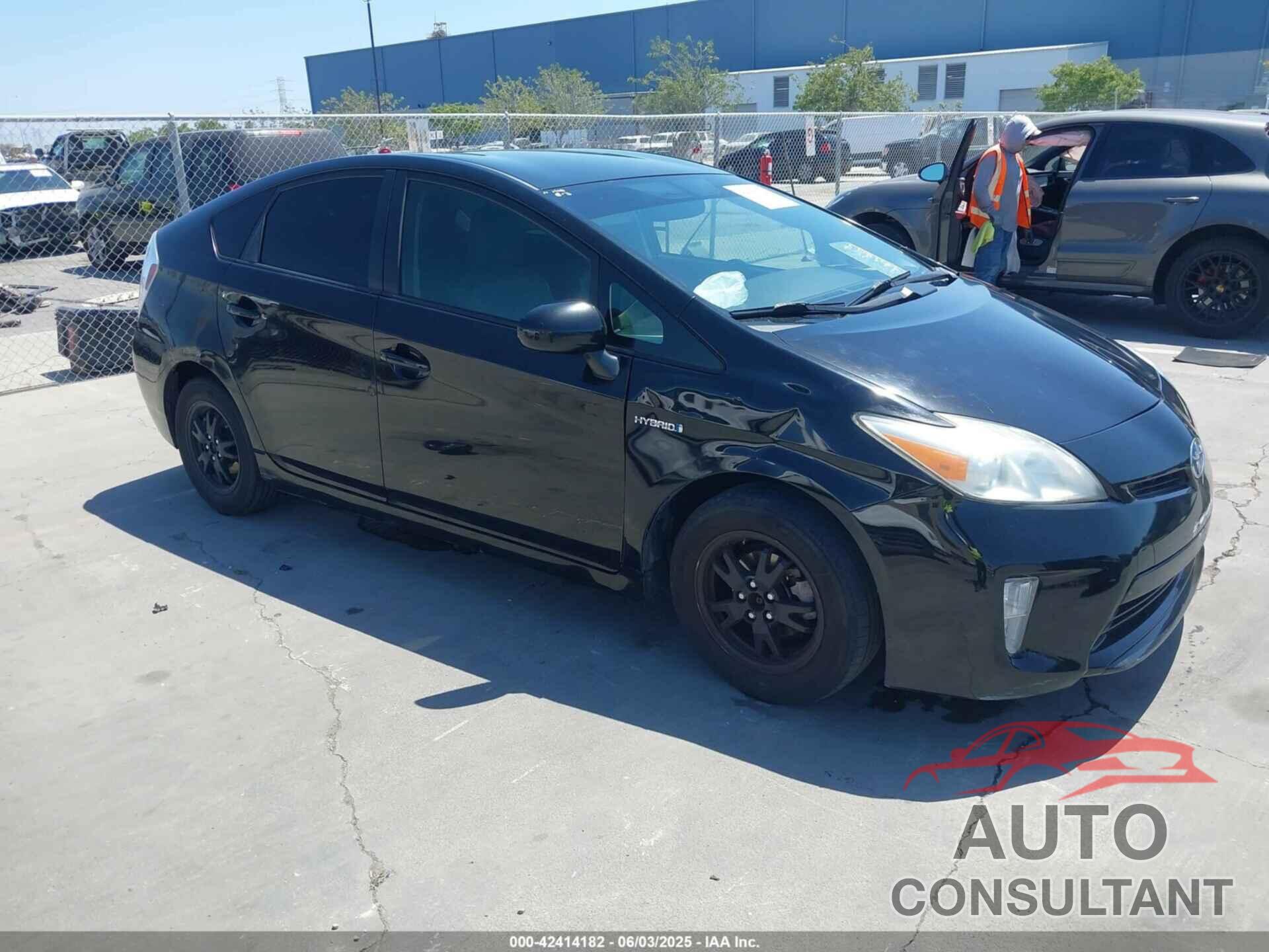TOYOTA PRIUS 2012 - JTDKN3DU9C0335674