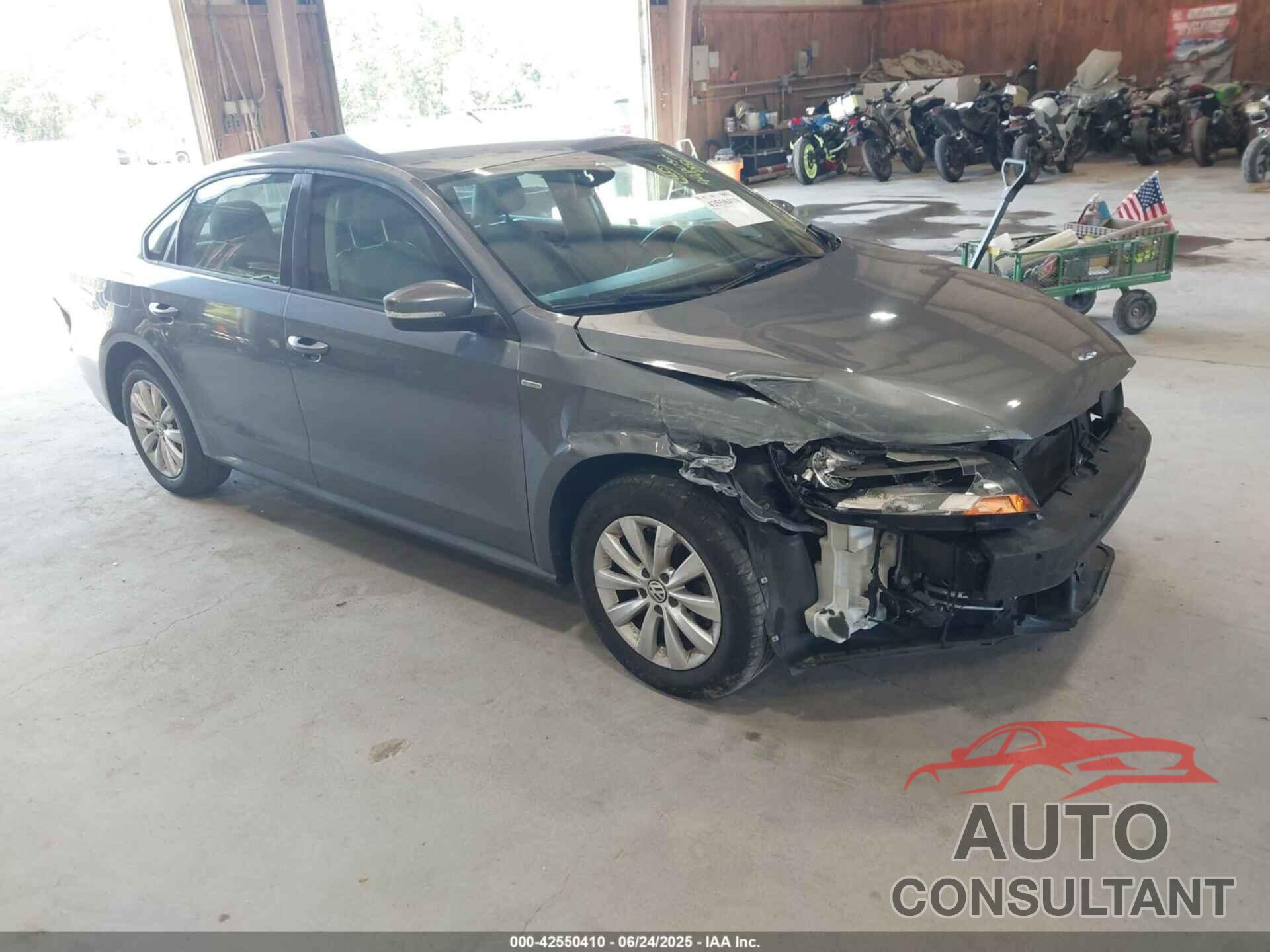 VOLKSWAGEN PASSAT 2014 - 1VWAT7A3XEC102471