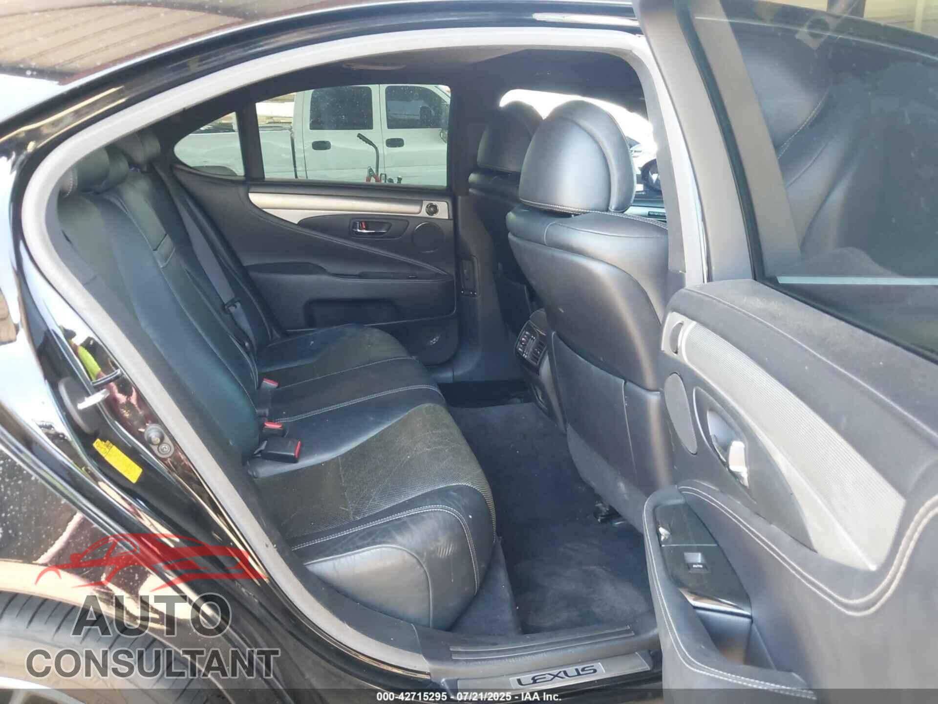 LEXUS LS 460 2013 - JTHBL5EF2D5122134