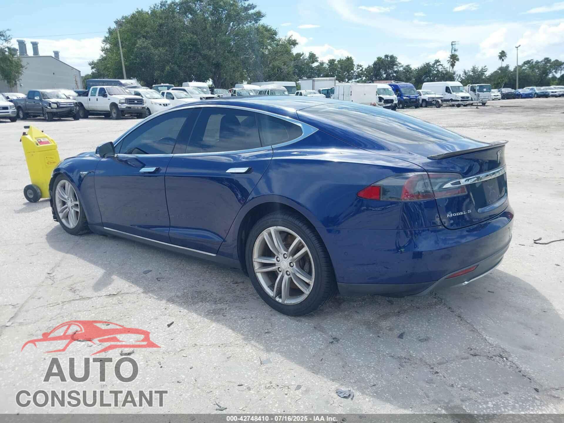 TESLA MODEL S 2015 - 5YJSA1S21FF082762