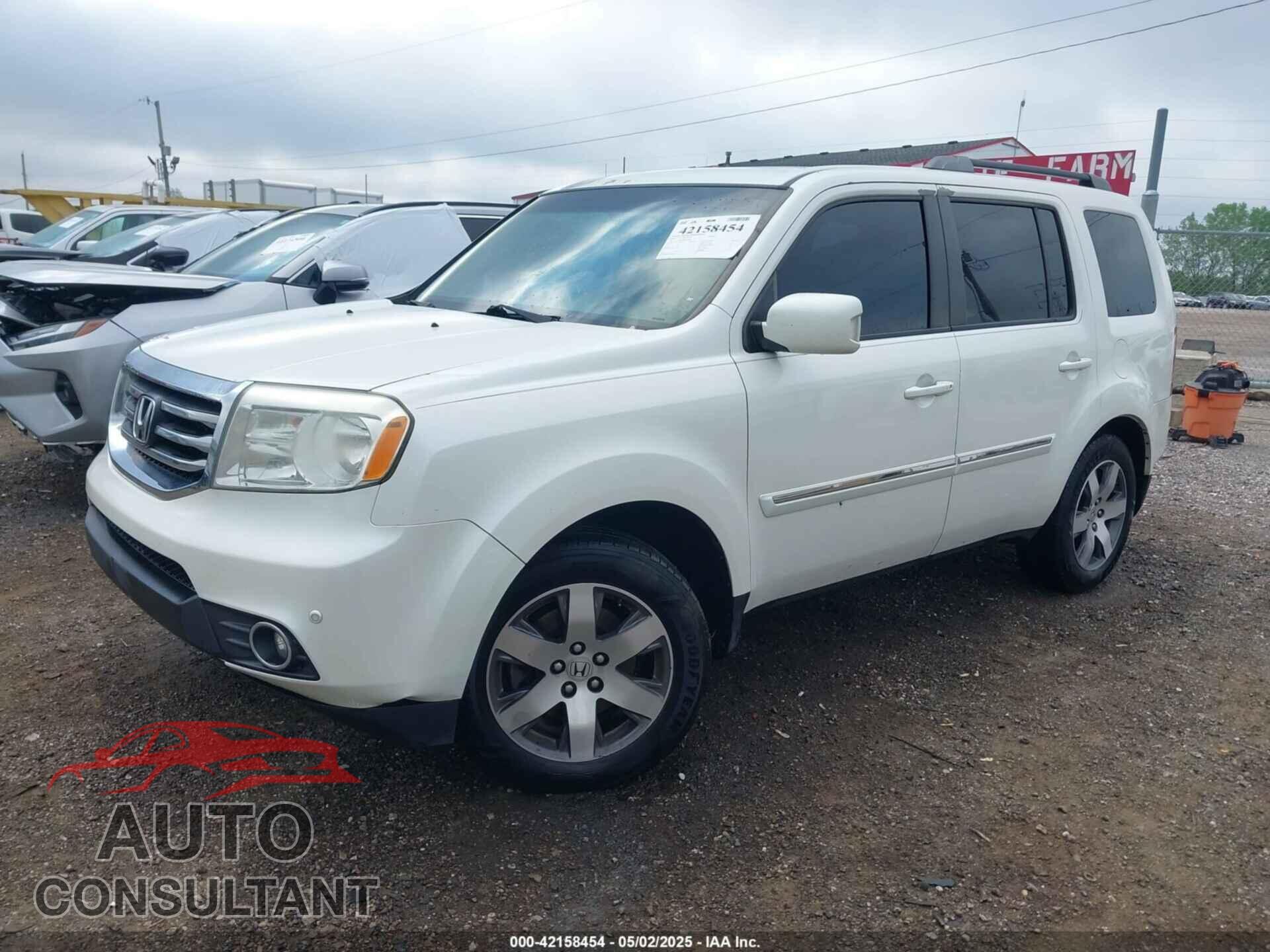 HONDA PILOT 2012 - 5FNYF4H93CB011897