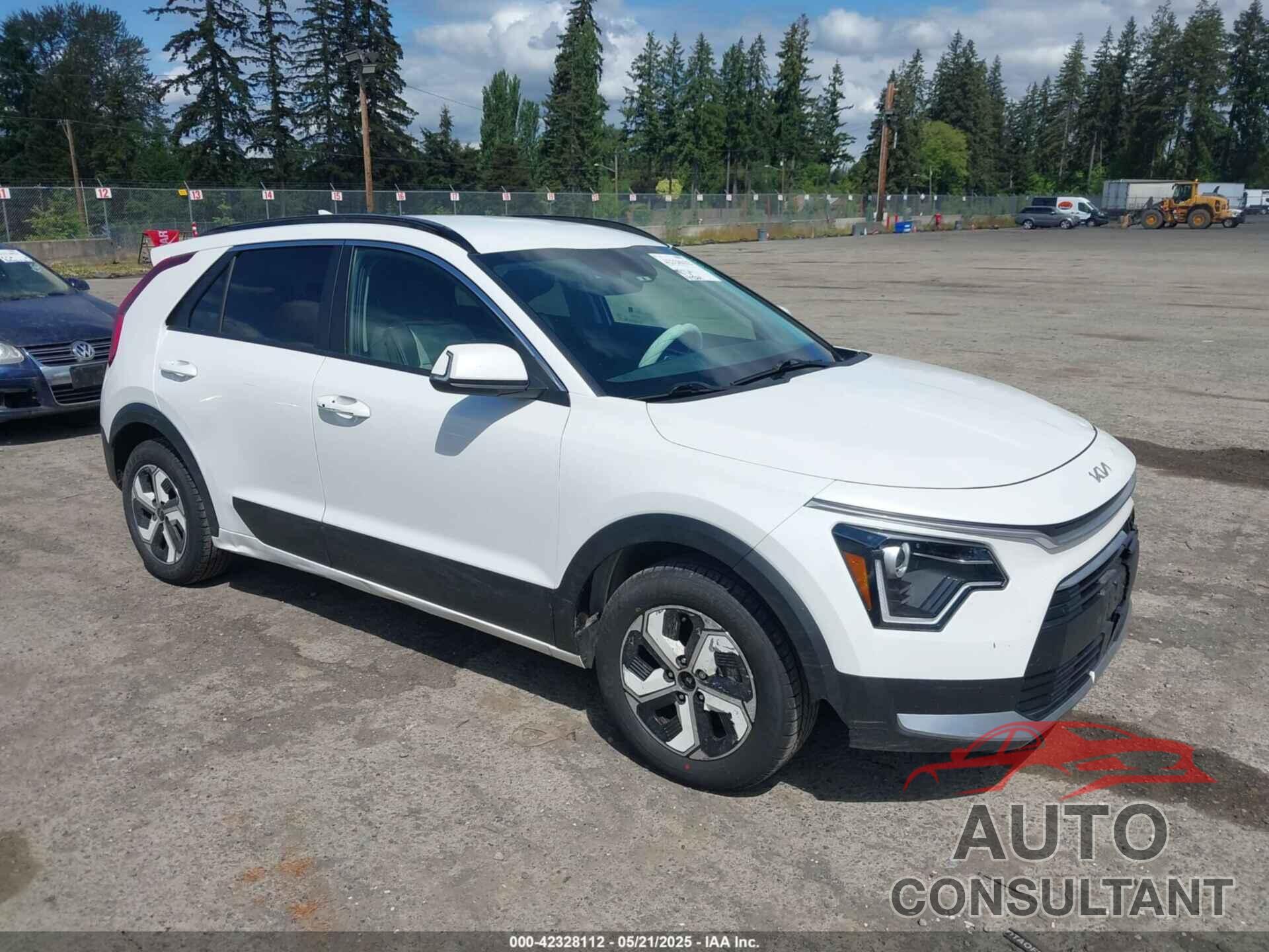 KIA NIRO 2023 - KNDCR3LE1P5084273