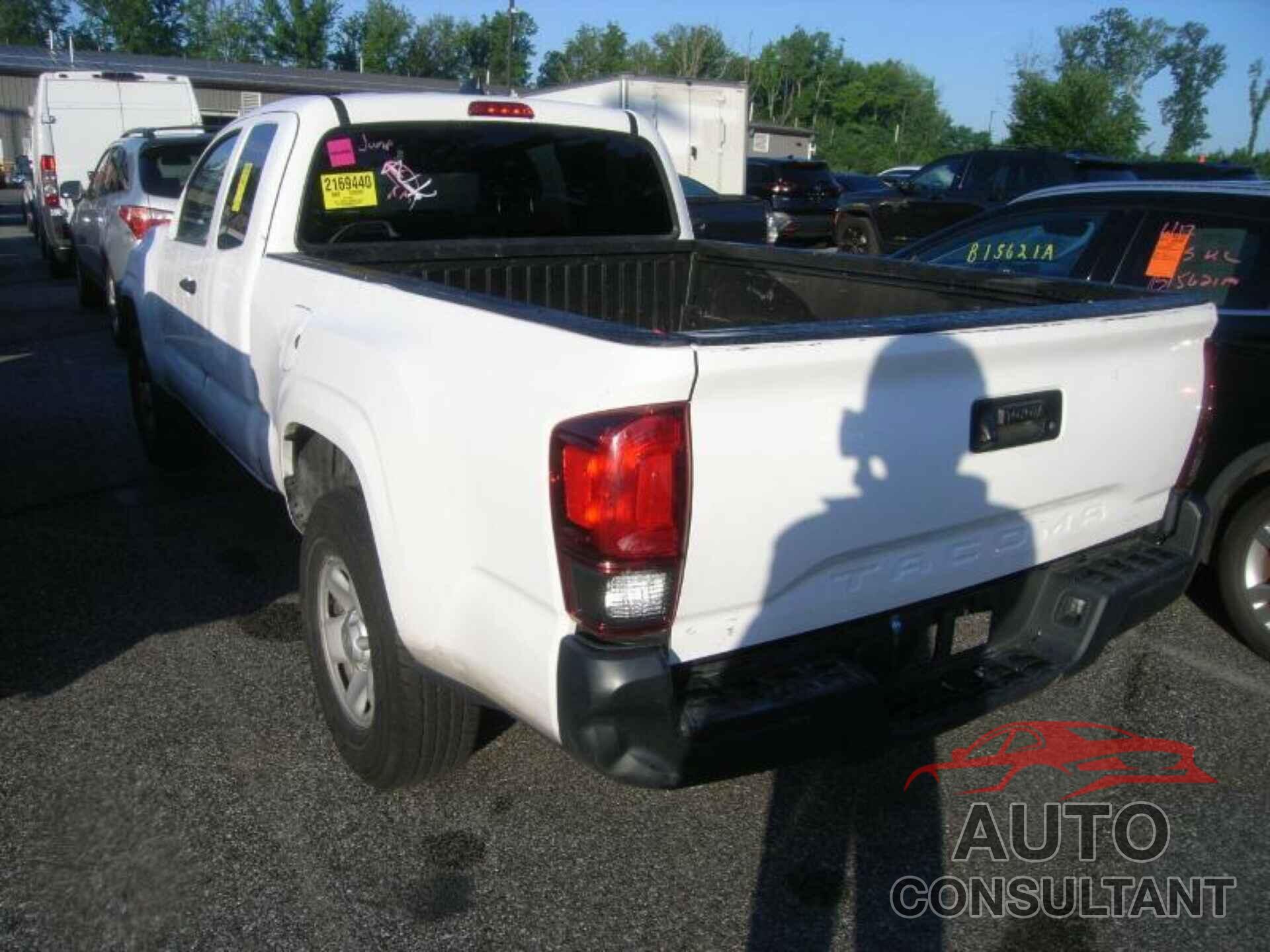 TOYOTA TACOMA 2019 - 5TFRX5GN6KX156104