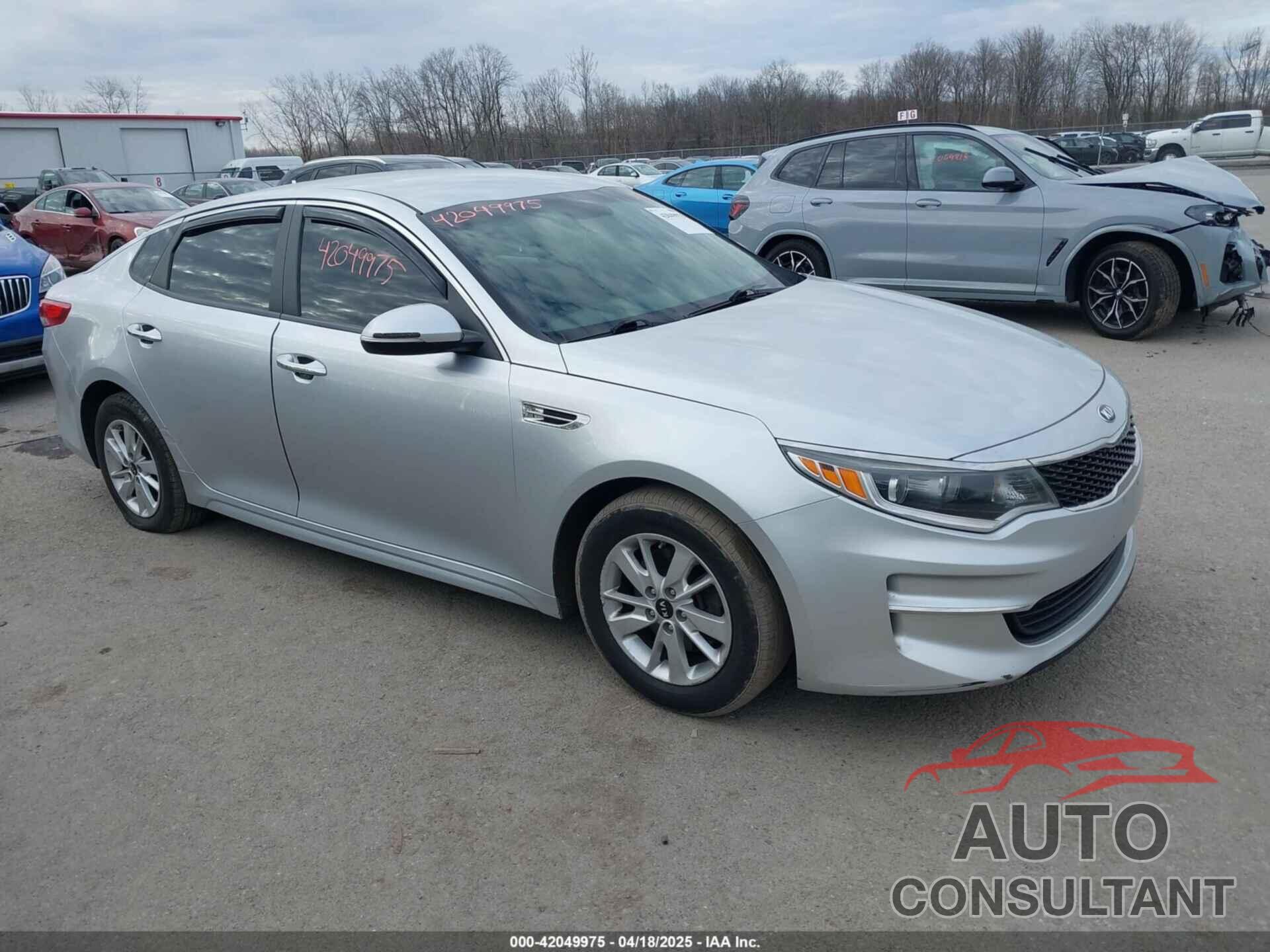 KIA OPTIMA 2017 - 5XXGT4L30HG158951
