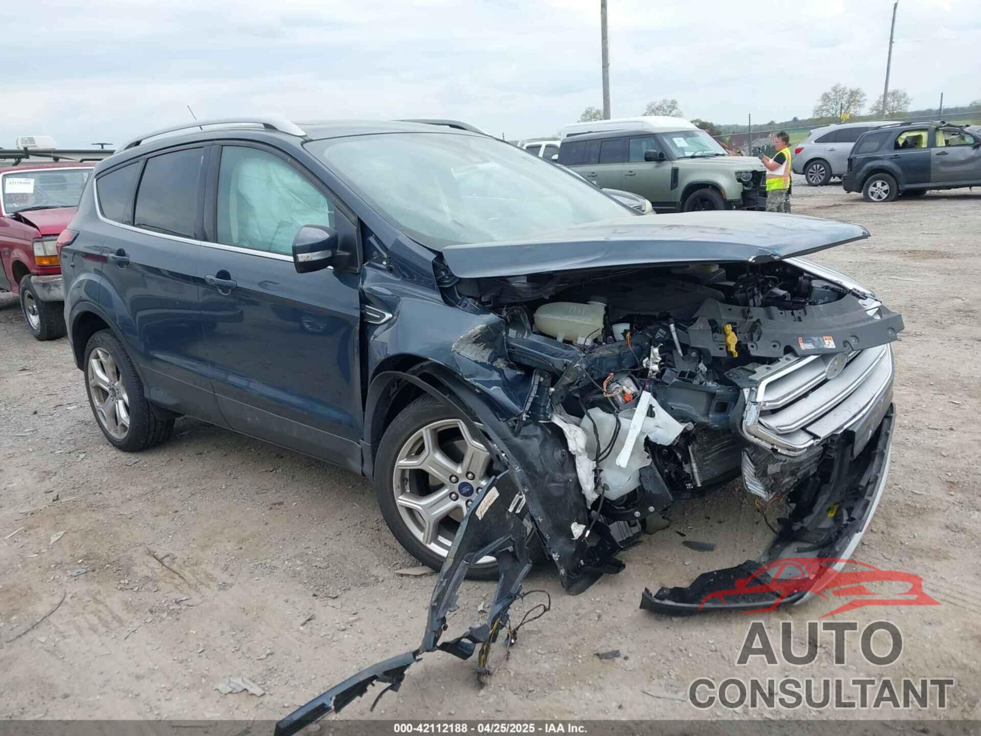 FORD ESCAPE 2019 - 1FMCU9J95KUC19062