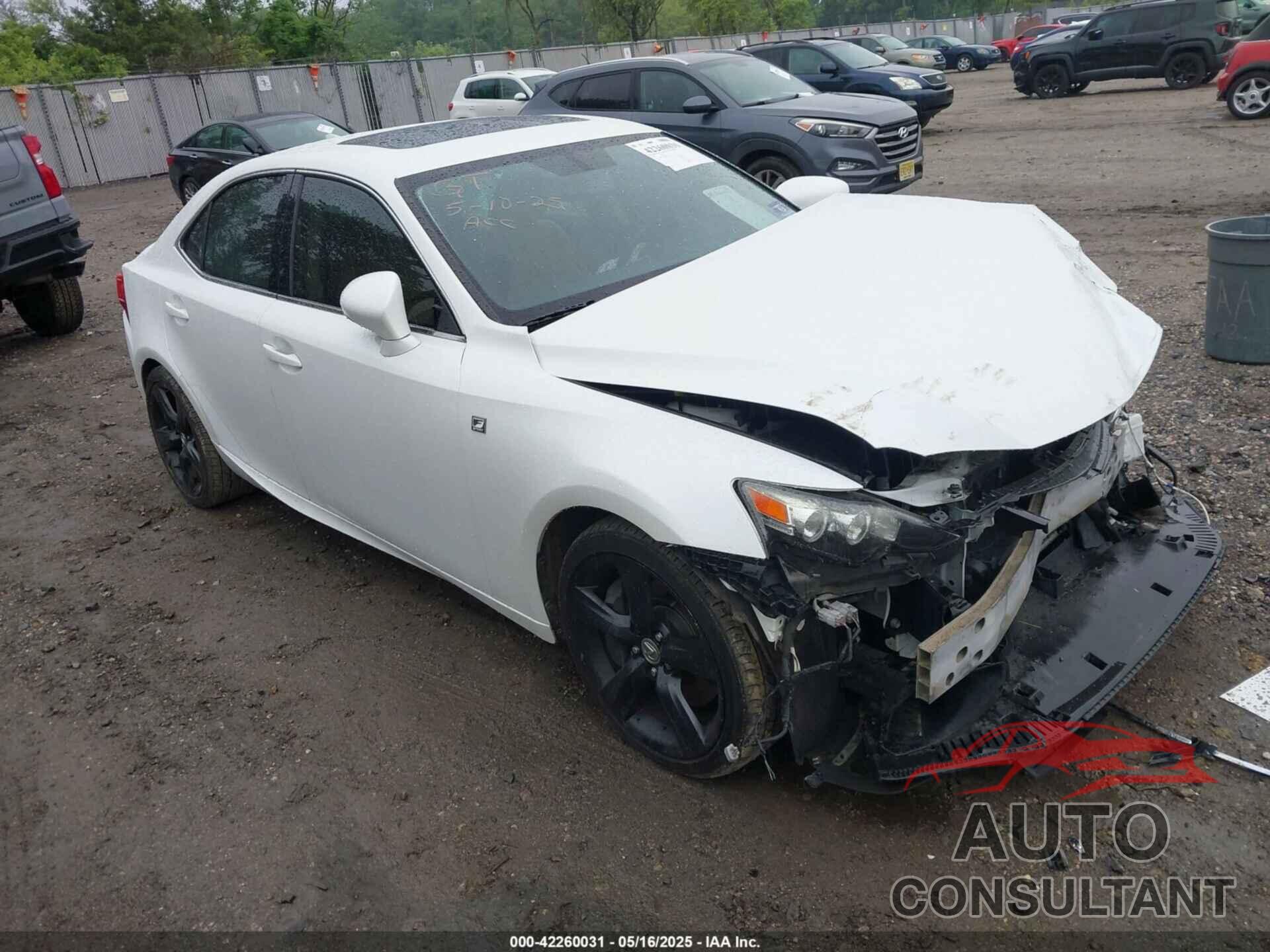 LEXUS IS 350 2014 - JTHBE1D22E5002420