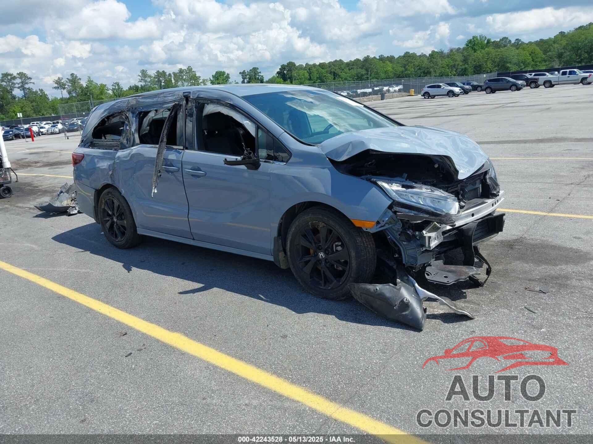 HONDA ODYSSEY 2023 - 5FNRL6H73PB048848
