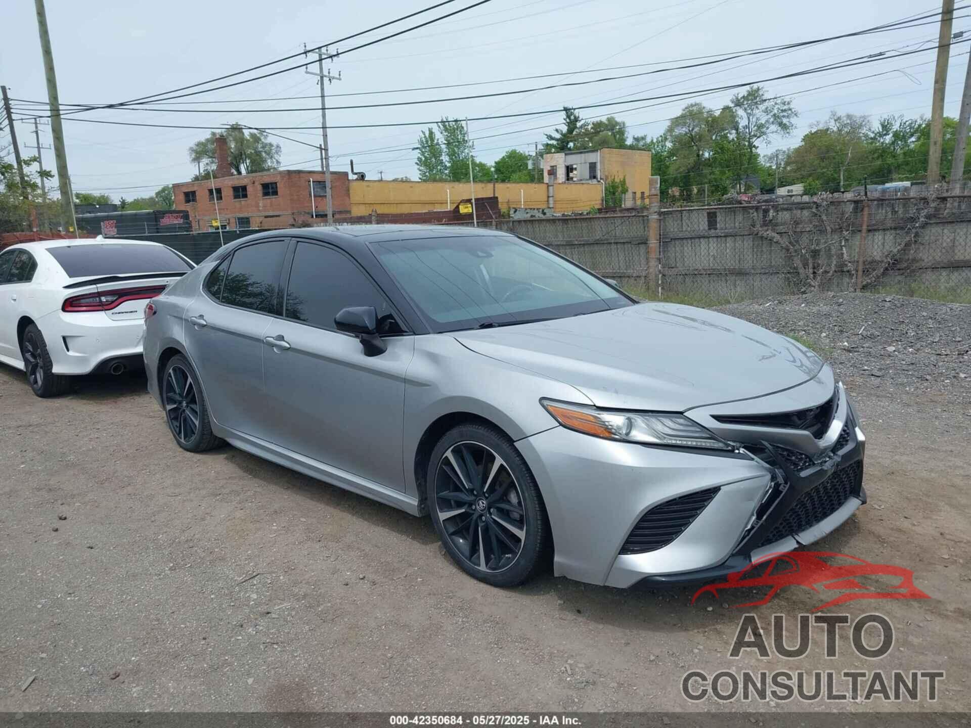 TOYOTA CAMRY 2019 - 4T1B61HK6KU188744