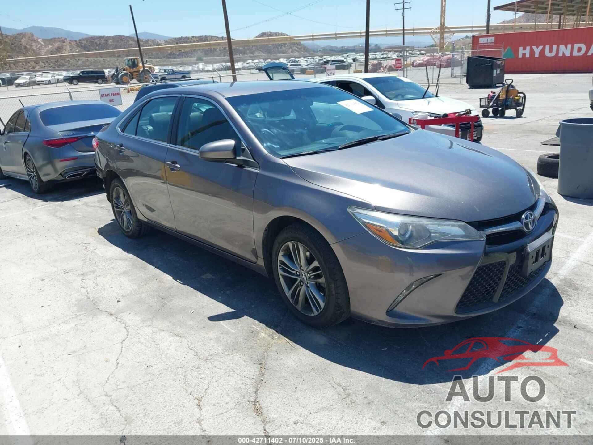 TOYOTA CAMRY 2017 - 4T1BF1FK5HU677048
