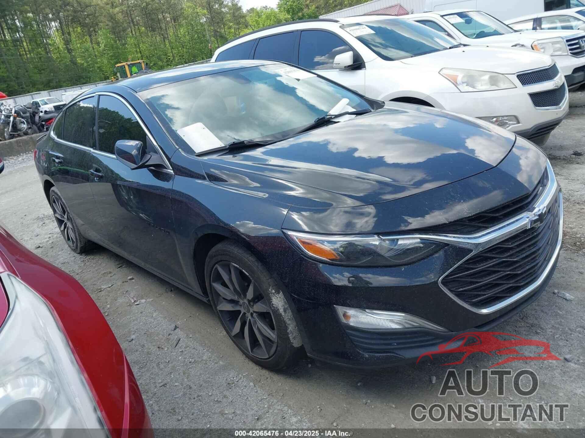 CHEVROLET MALIBU 2020 - 1G1ZG5ST4LF138562