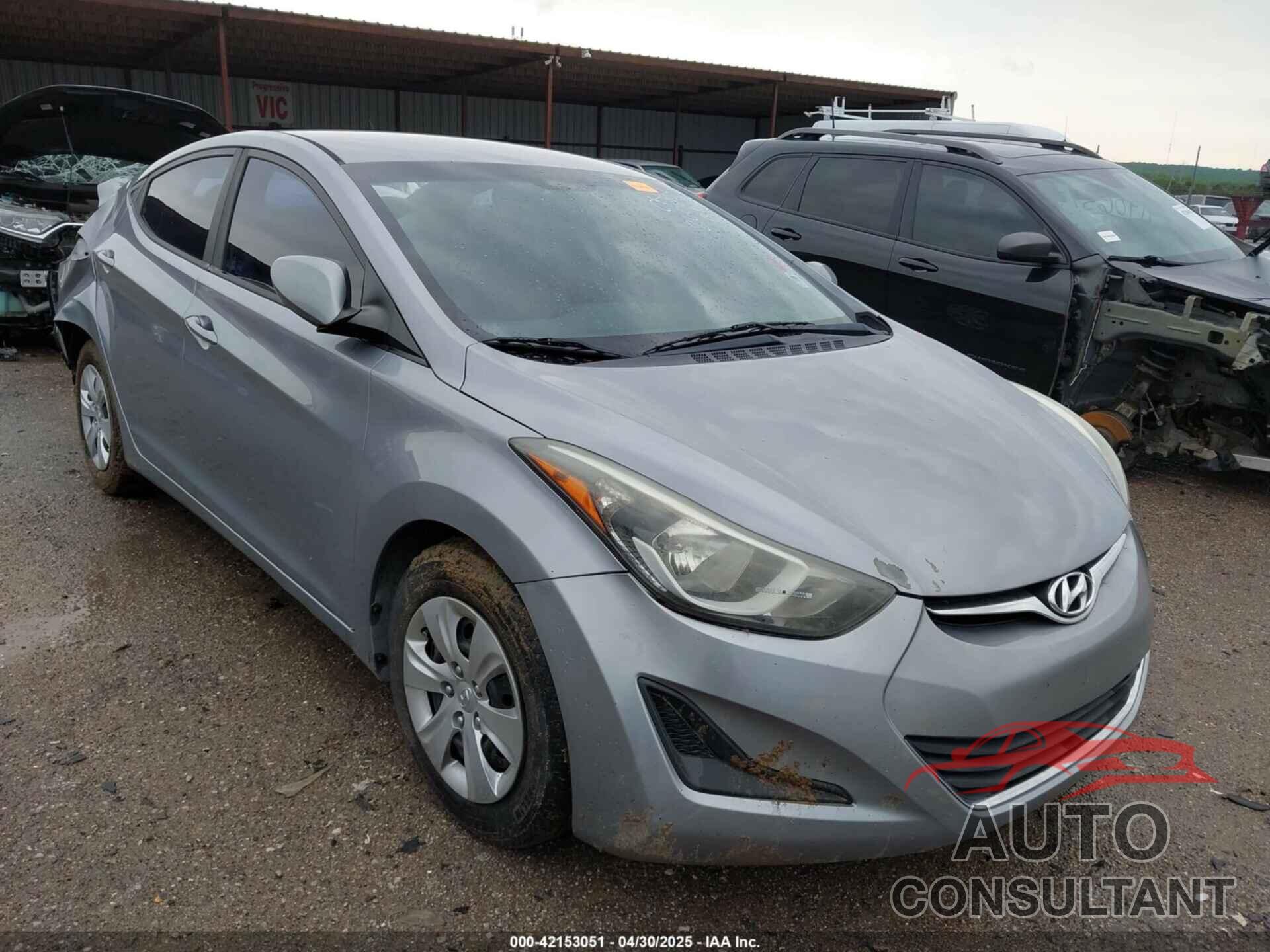 HYUNDAI ELANTRA 2016 - 5NPDH4AE9GH743104