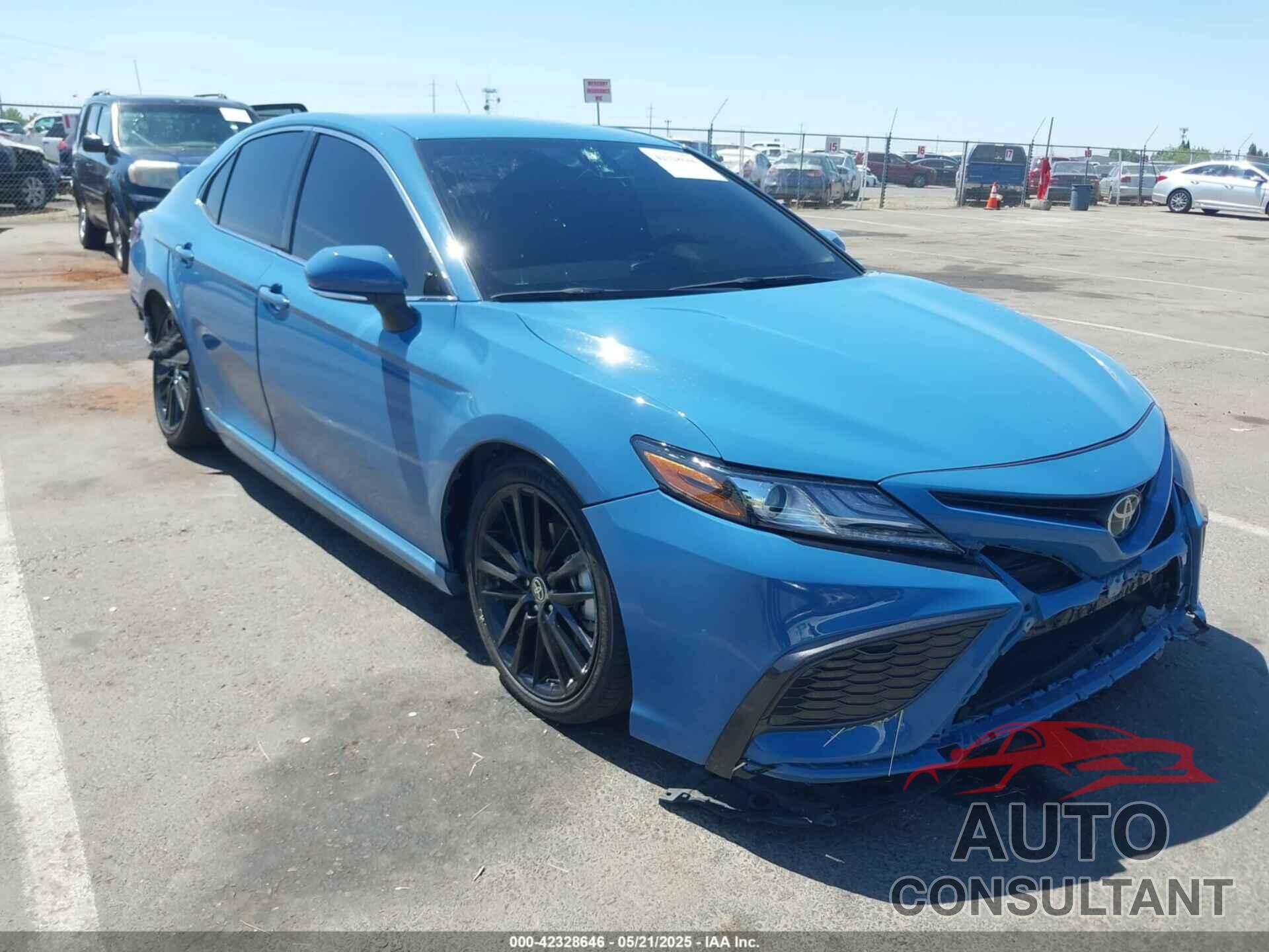 TOYOTA CAMRY 2023 - 4T1K61AK0PU080363