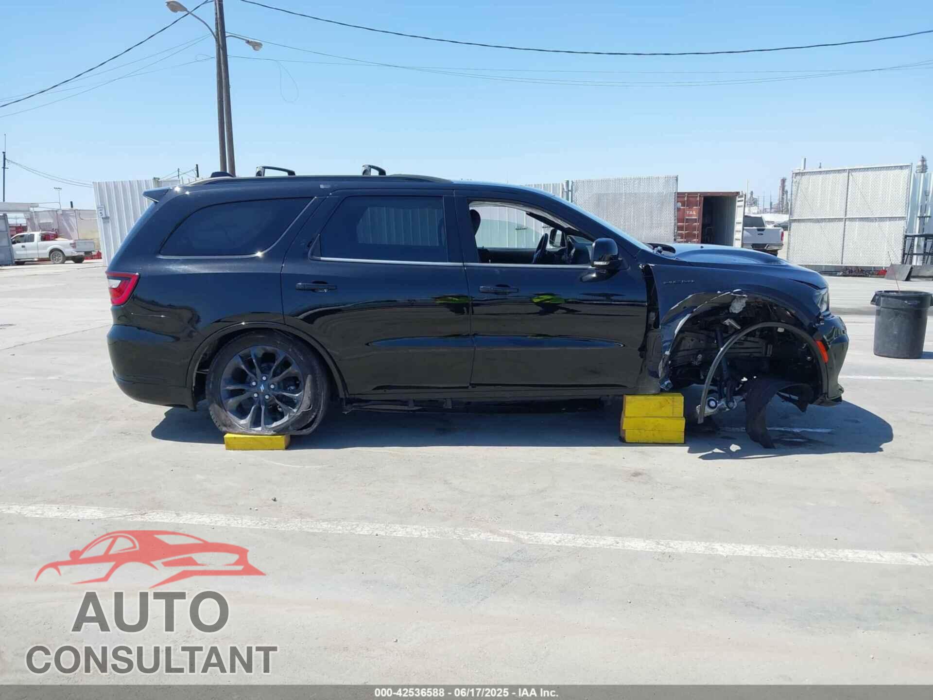 DODGE DURANGO 2023 - 1C4SDHCT7PC579370