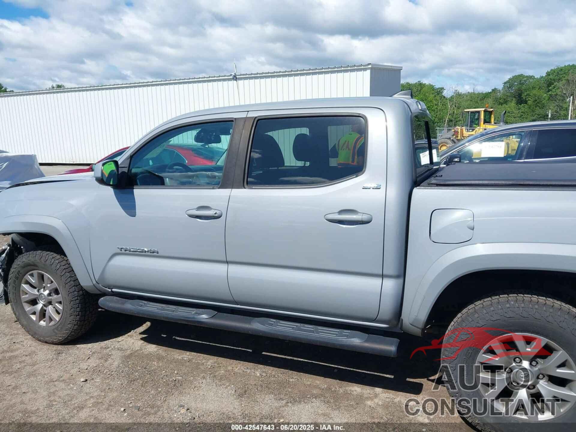 TOYOTA TACOMA 2019 - 3TMCZ5AN1KM275287