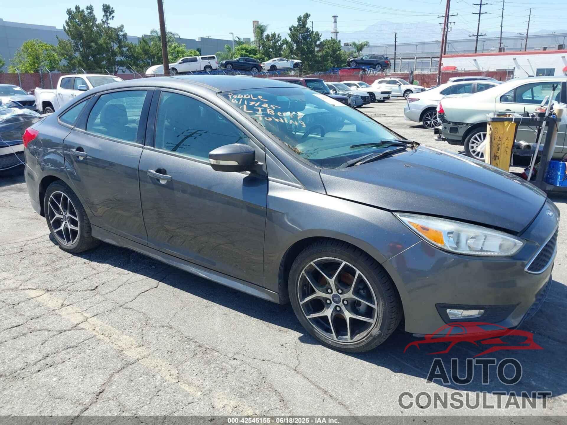 FORD FOCUS 2016 - 1FADP3F29GL289322