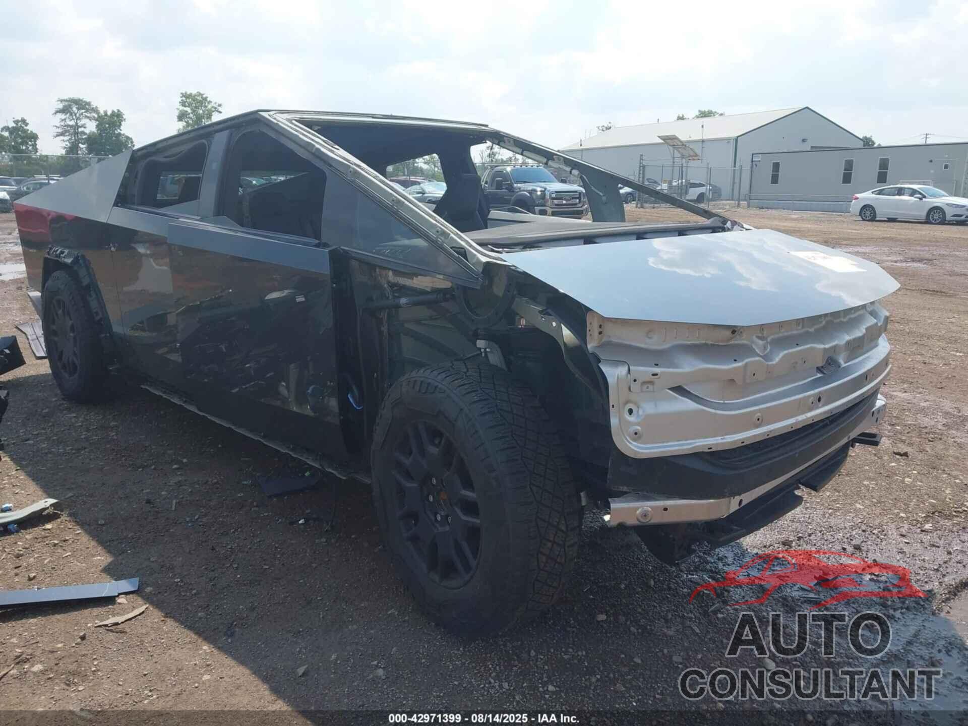 TESLA CYBERTRUCK 2024 - 7G2CEHED7RA020361