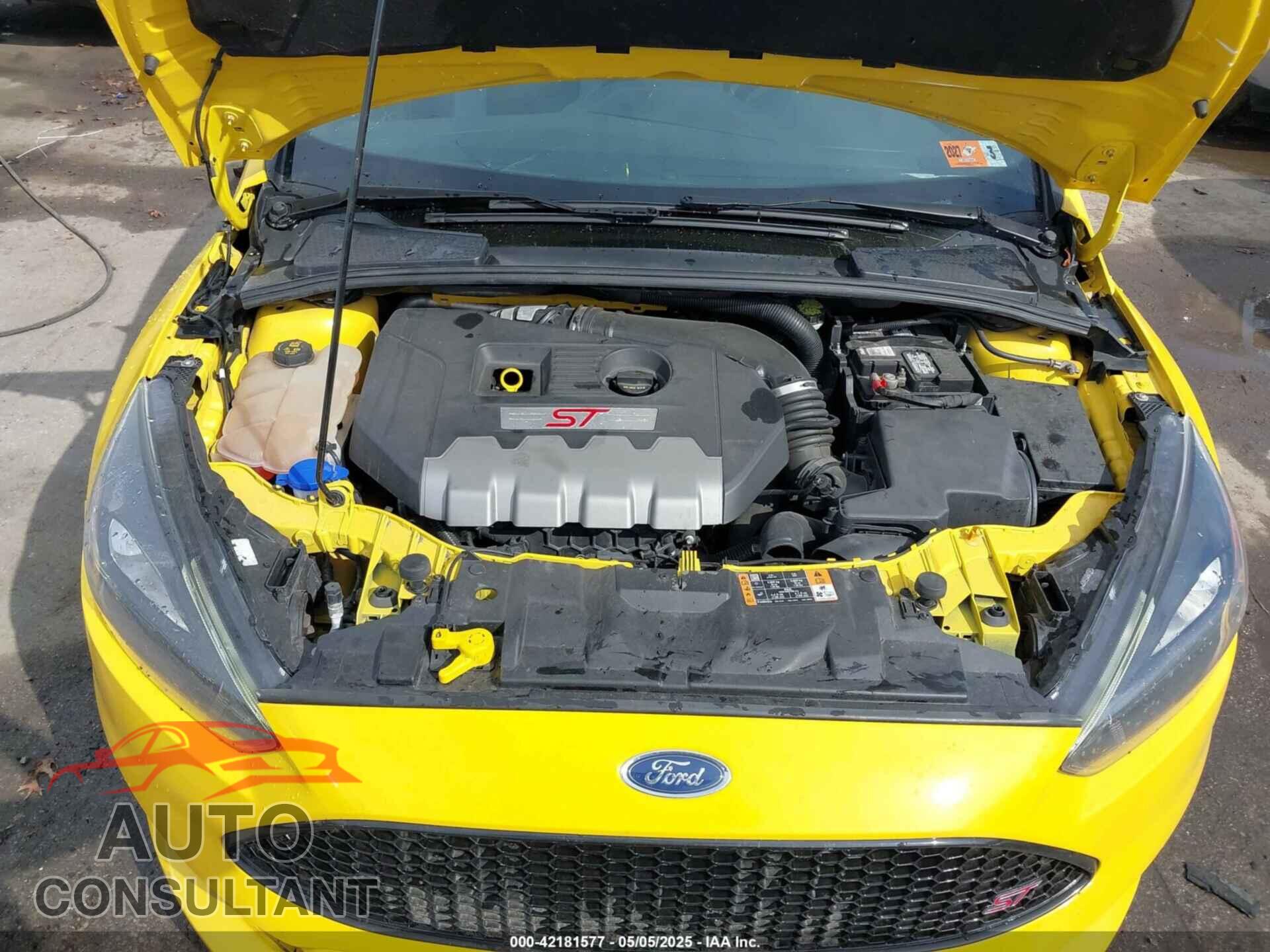FORD FOCUS ST 2017 - 1FADP3L97HL203296