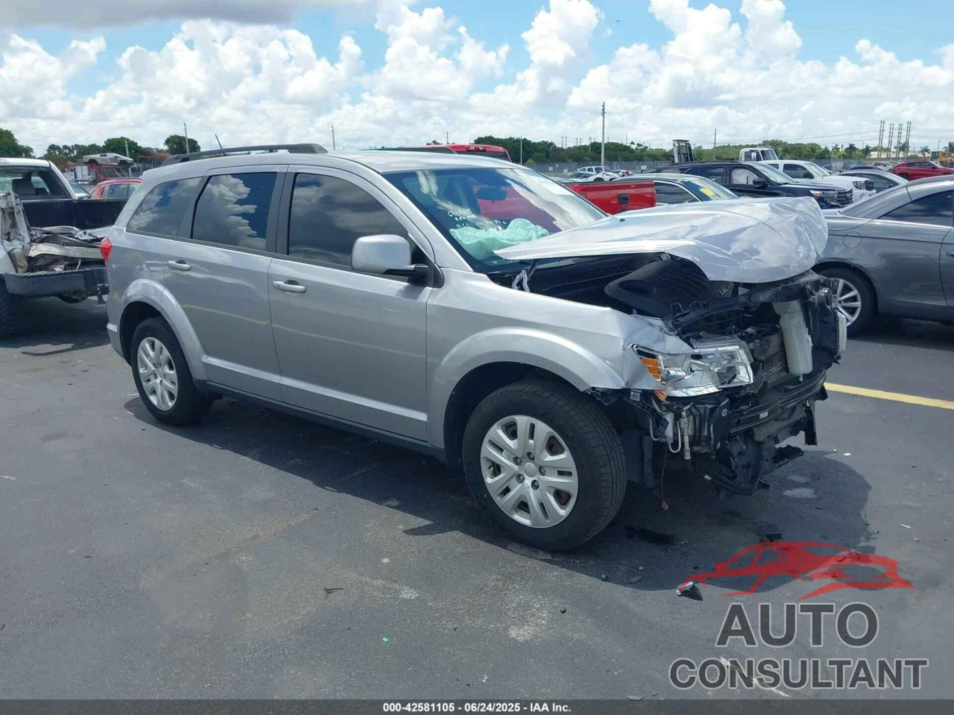 DODGE JOURNEY 2015 - 3C4PDCBG0FT701826