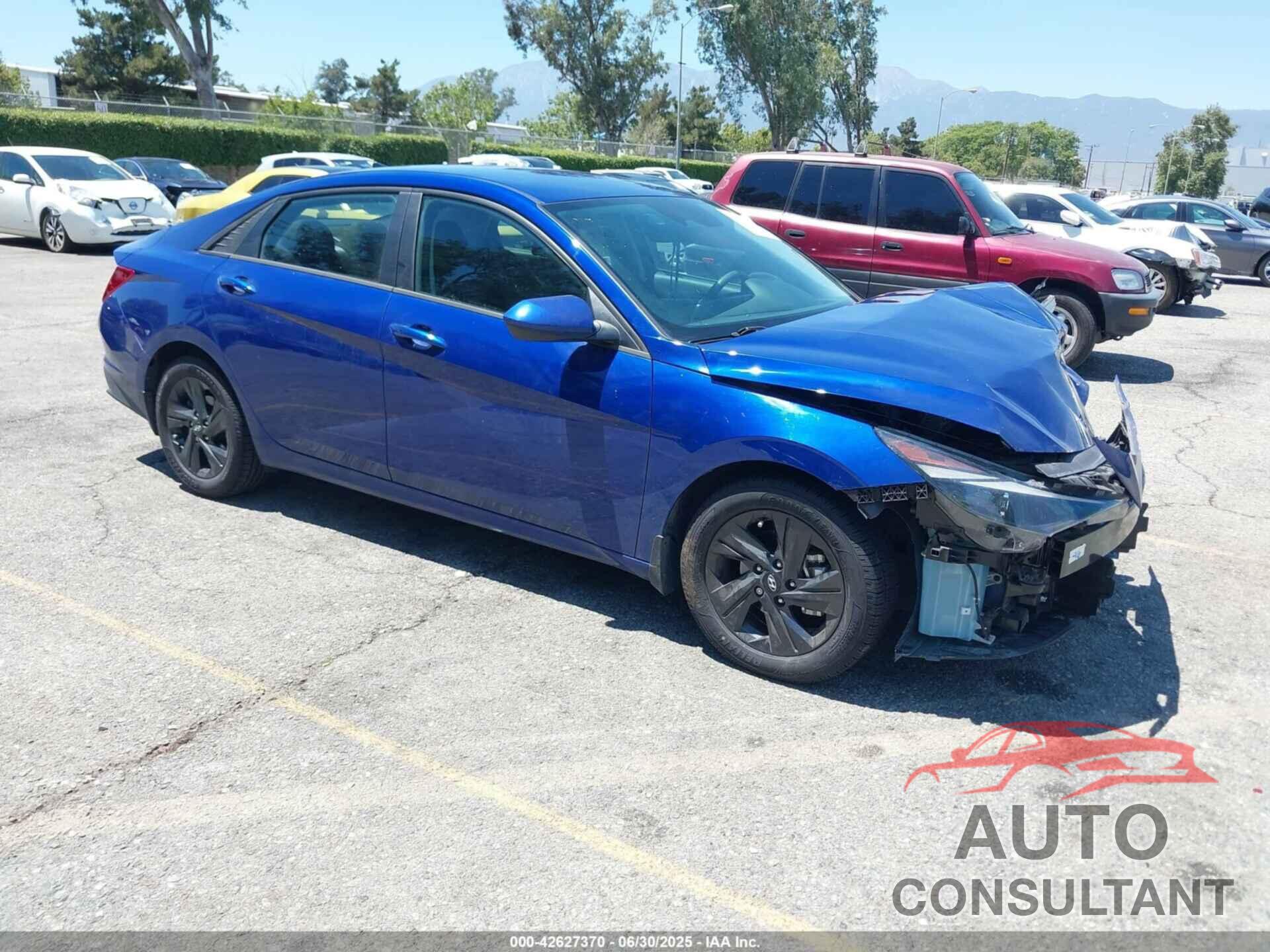 HYUNDAI ELANTRA 2023 - 5NPLM4AG6PH094905