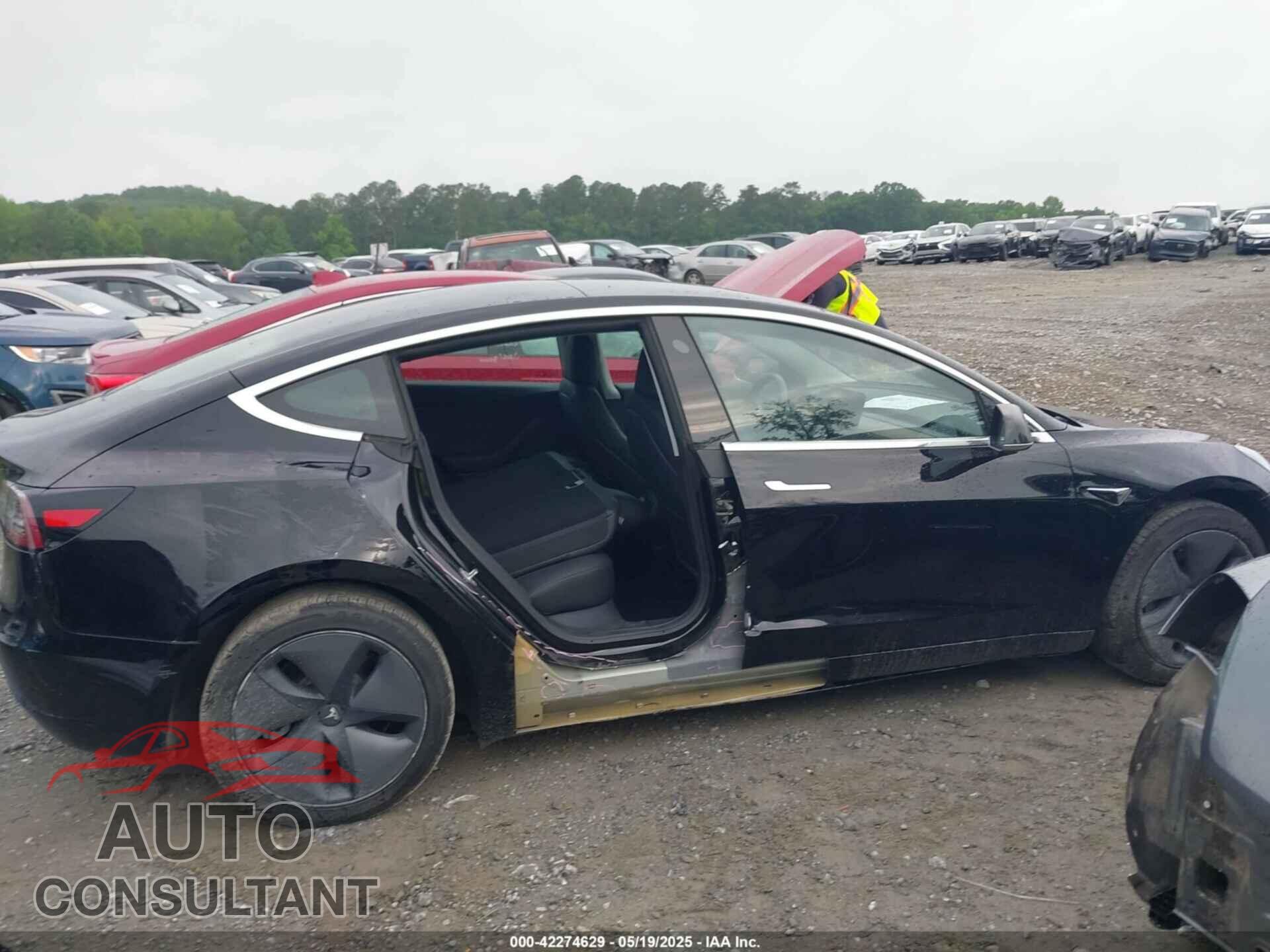 TESLA MODEL 3 2019 - 5YJ3E1EA9KF397654