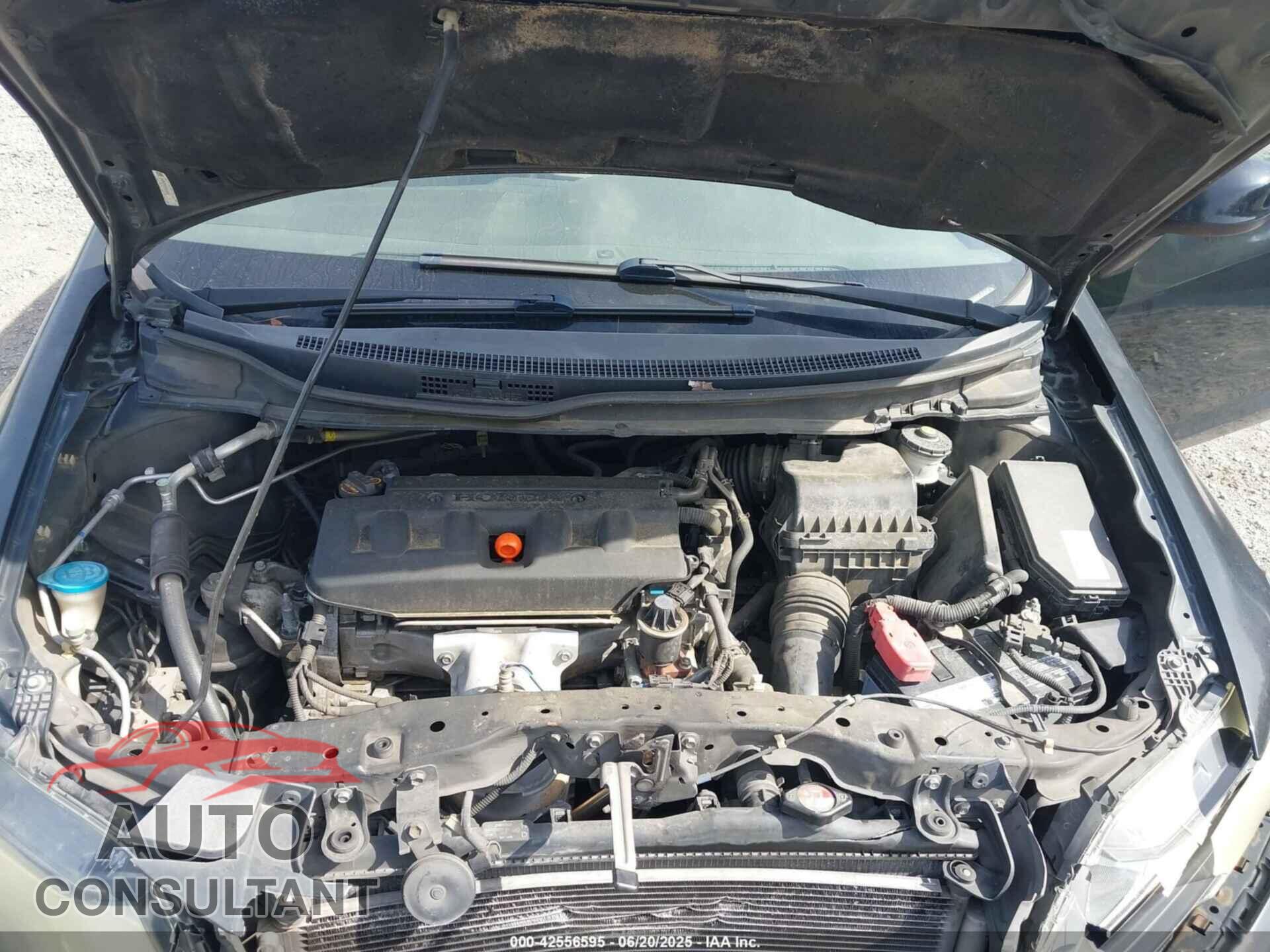 HONDA CIVIC 2012 - 2HGFB2F90CH545901